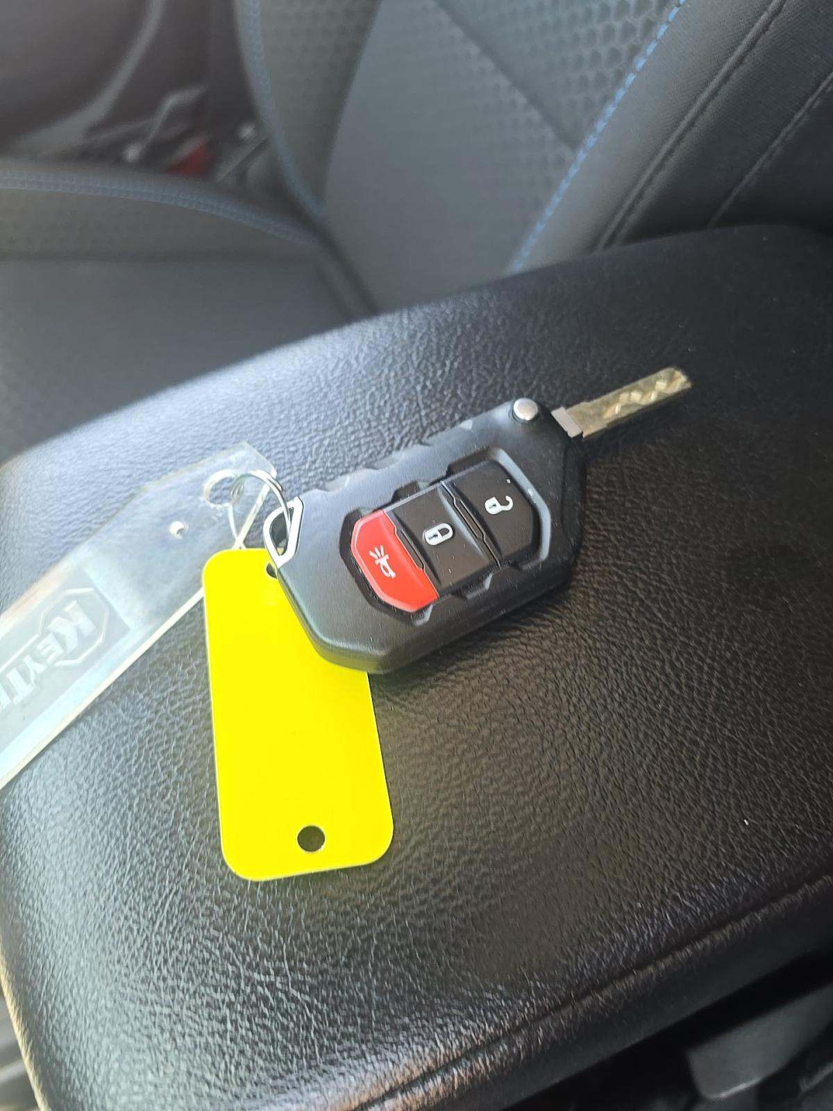 JEEP GRAND CHEROKEE - 8