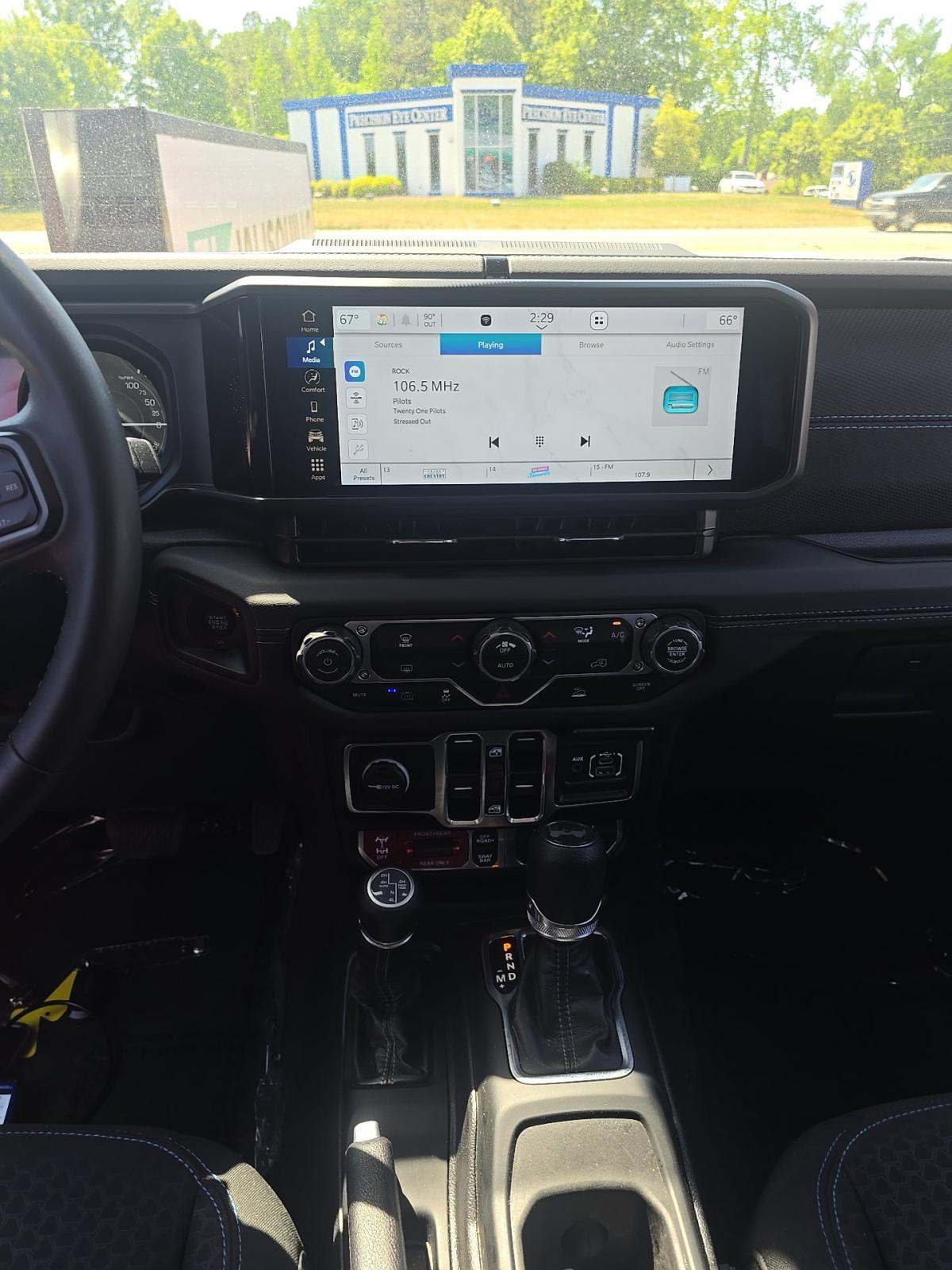 JEEP GRAND CHEROKEE - 10