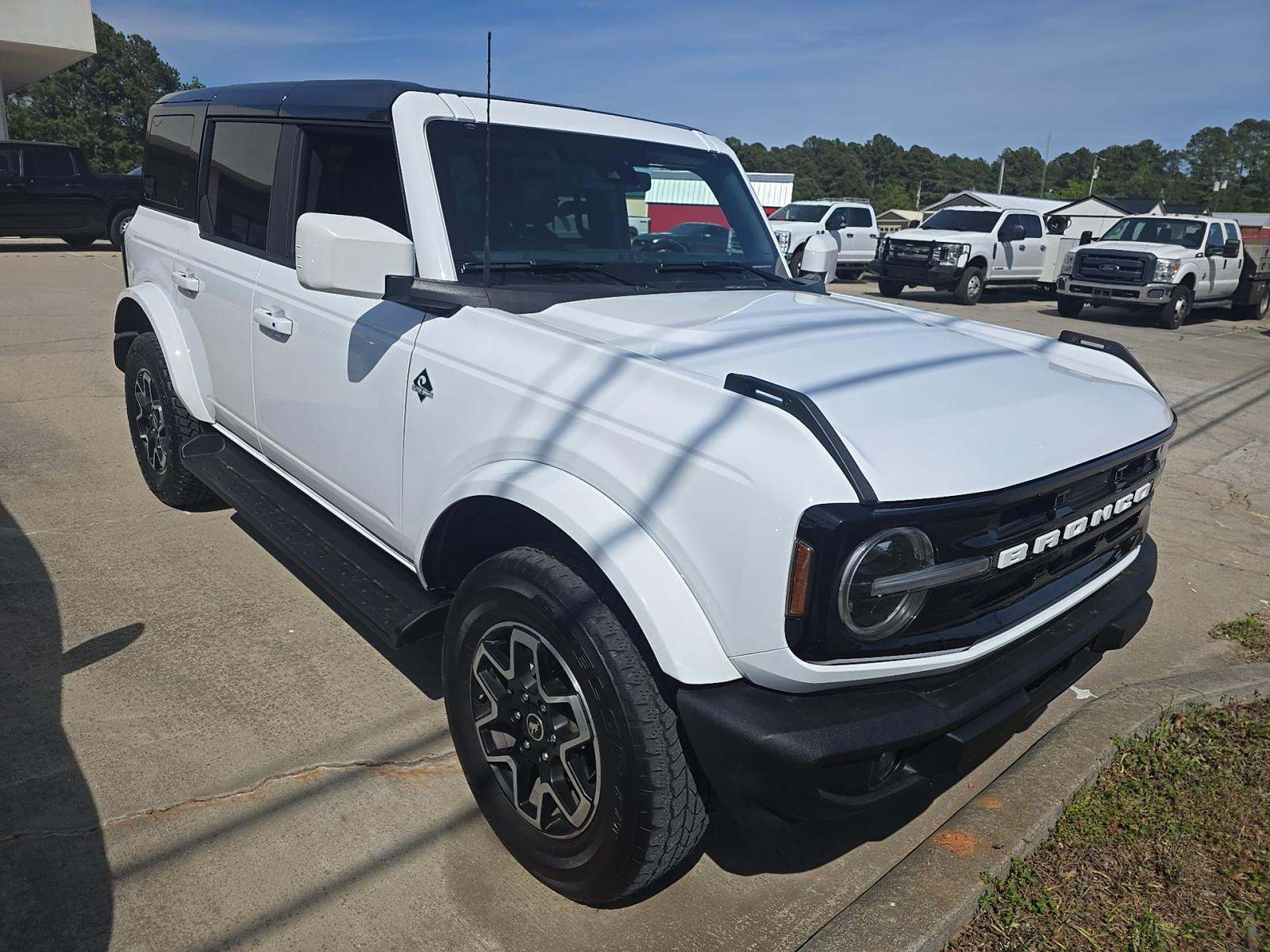 FORD BRONCO - 4