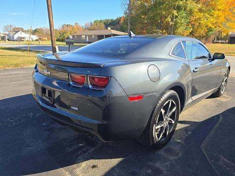 2013 Chevrolet Camaro LS RWD