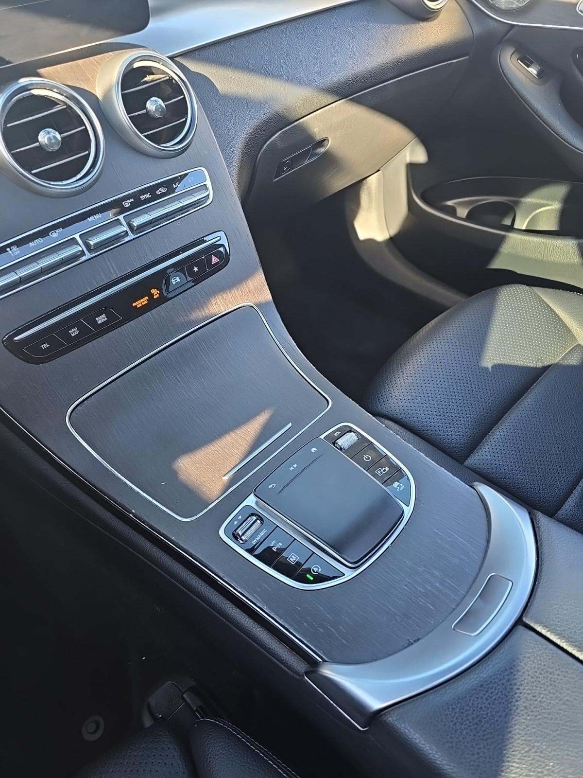 2021 Mercedes-Benz GLC GLC 300 AWD