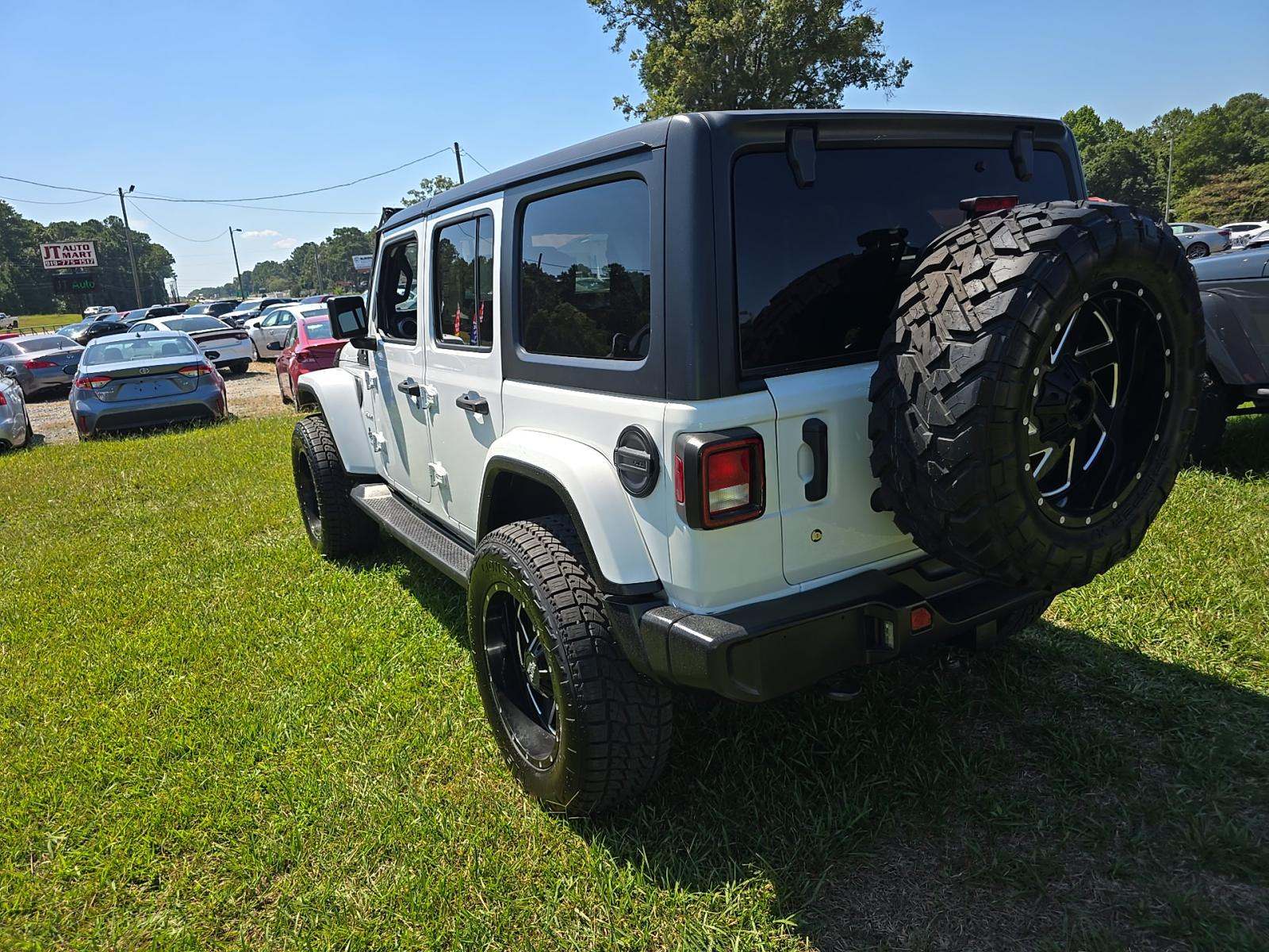 2019 Jeep Wrangler Unlimited Sahara AWD