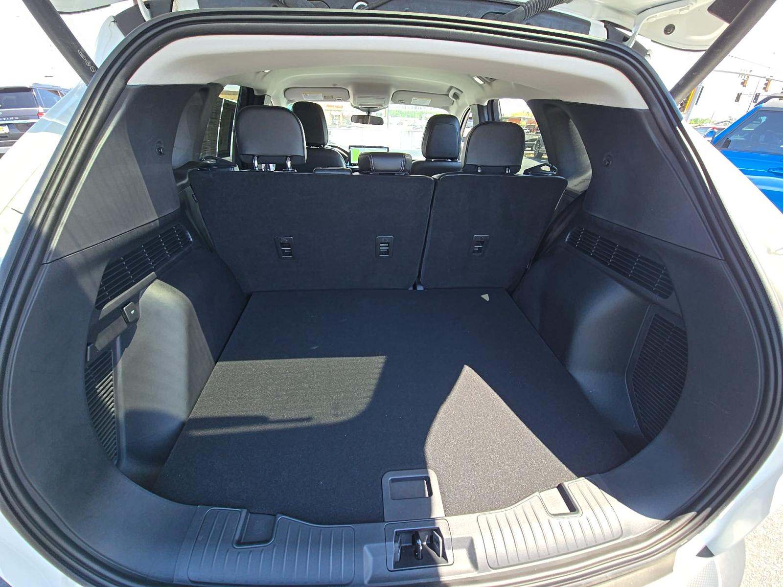 FORD ESCAPE - 10