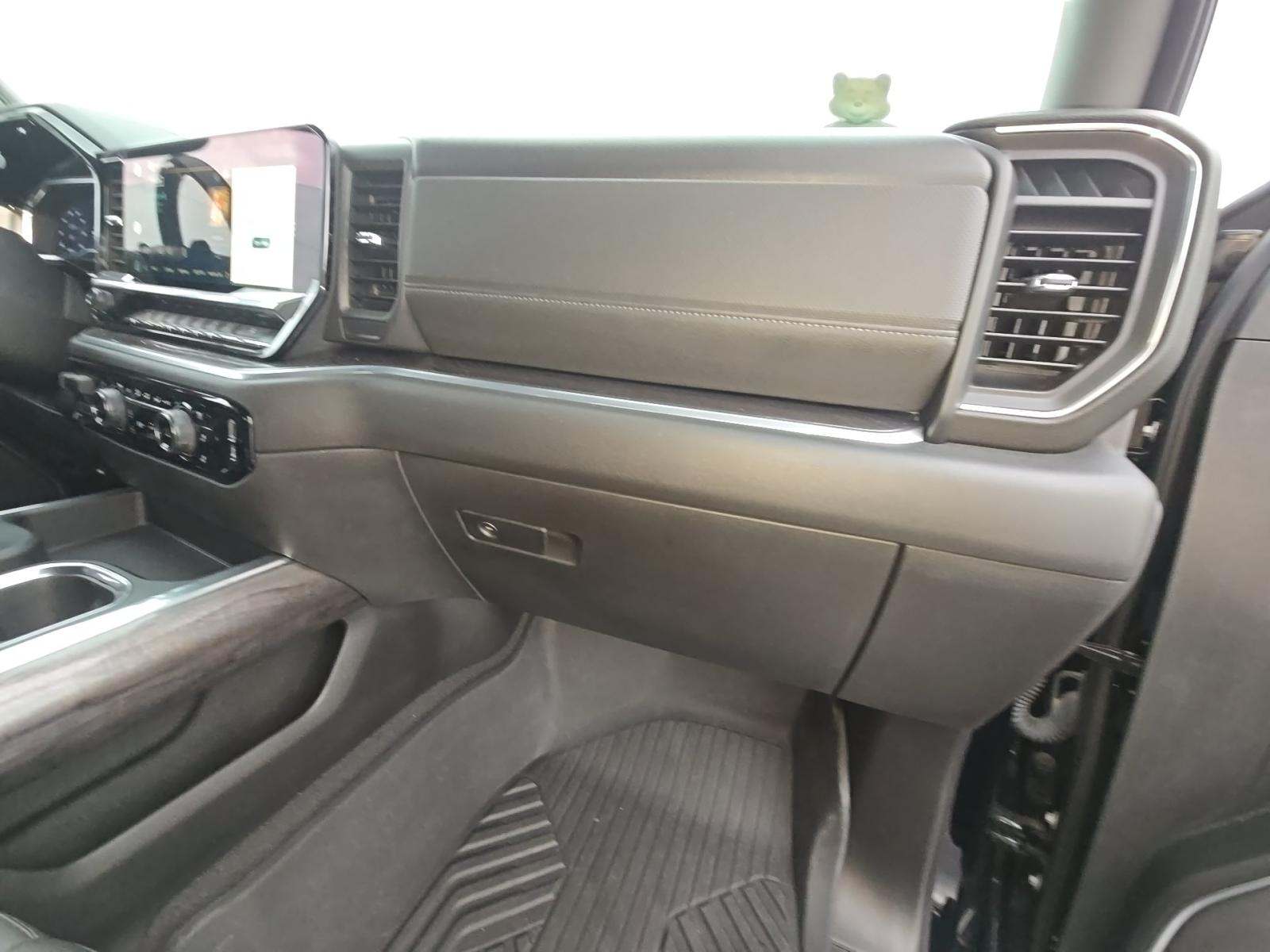 2022 Chevrolet Silverado 1500 LTZ AWD