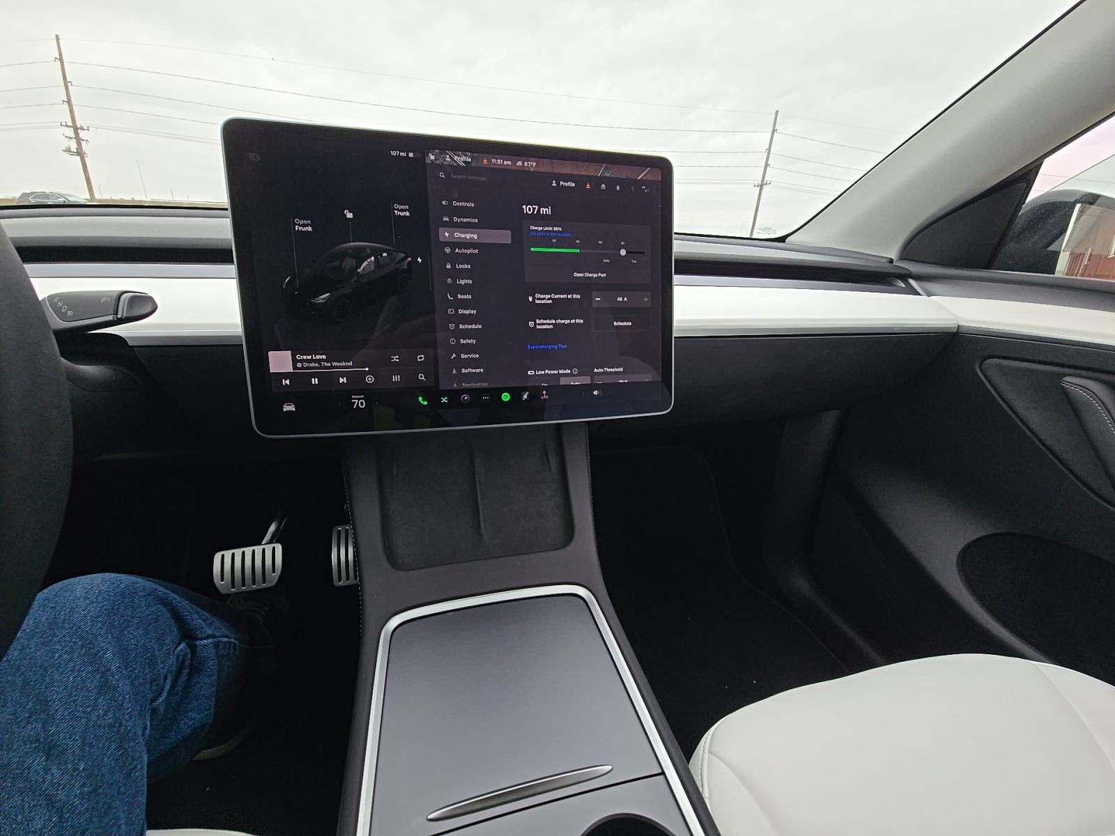 TESLA MODEL Y - 6