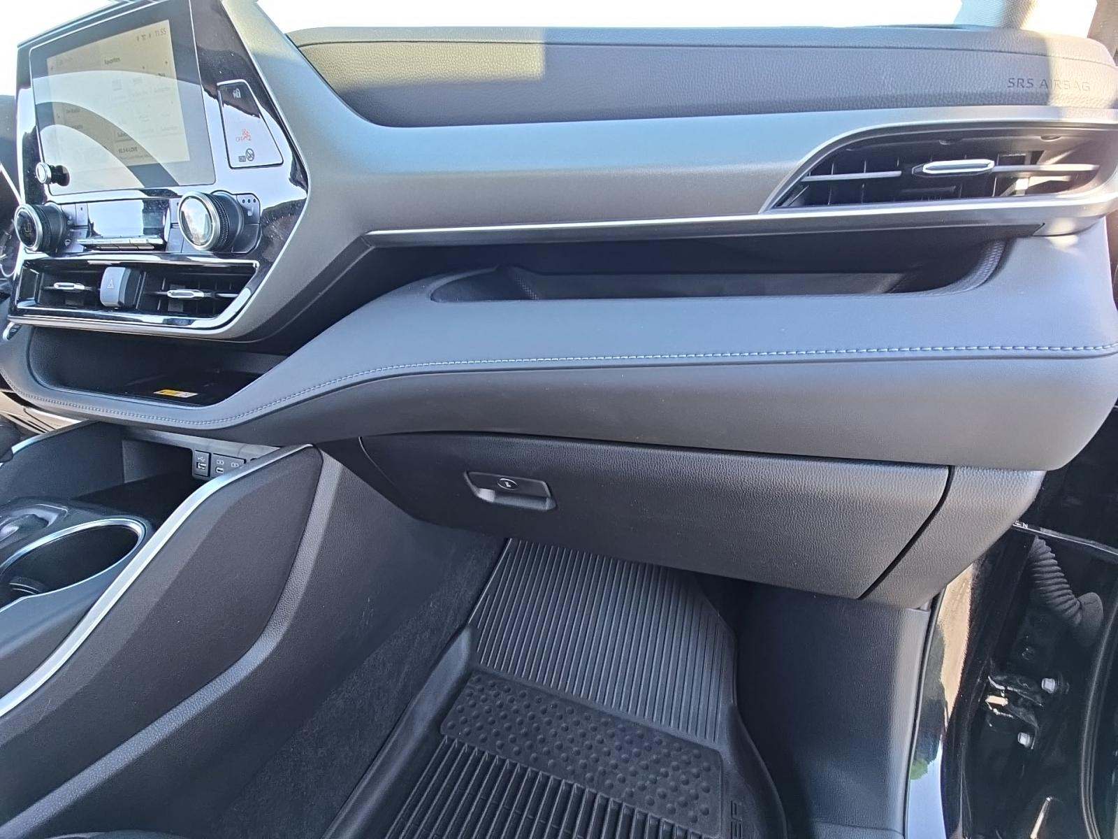 2024 Toyota Highlander XLE AWD