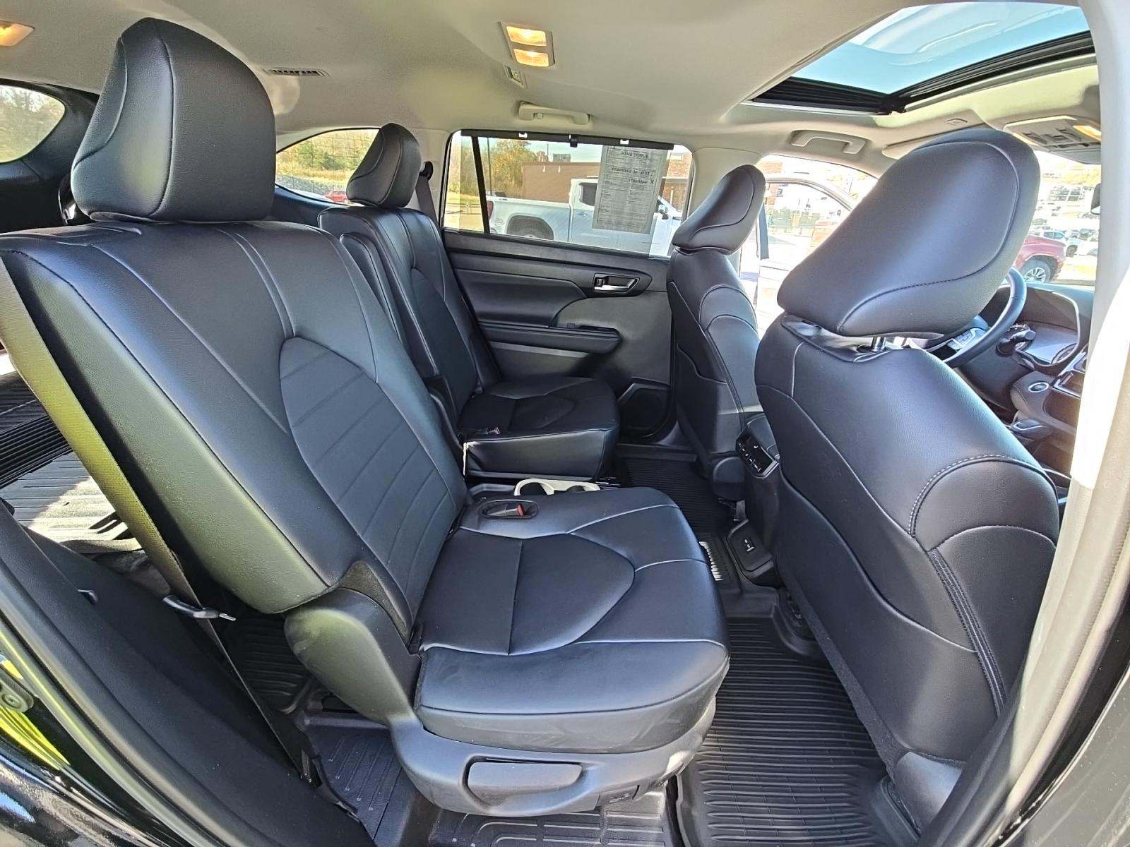 2024 Toyota Highlander XLE AWD