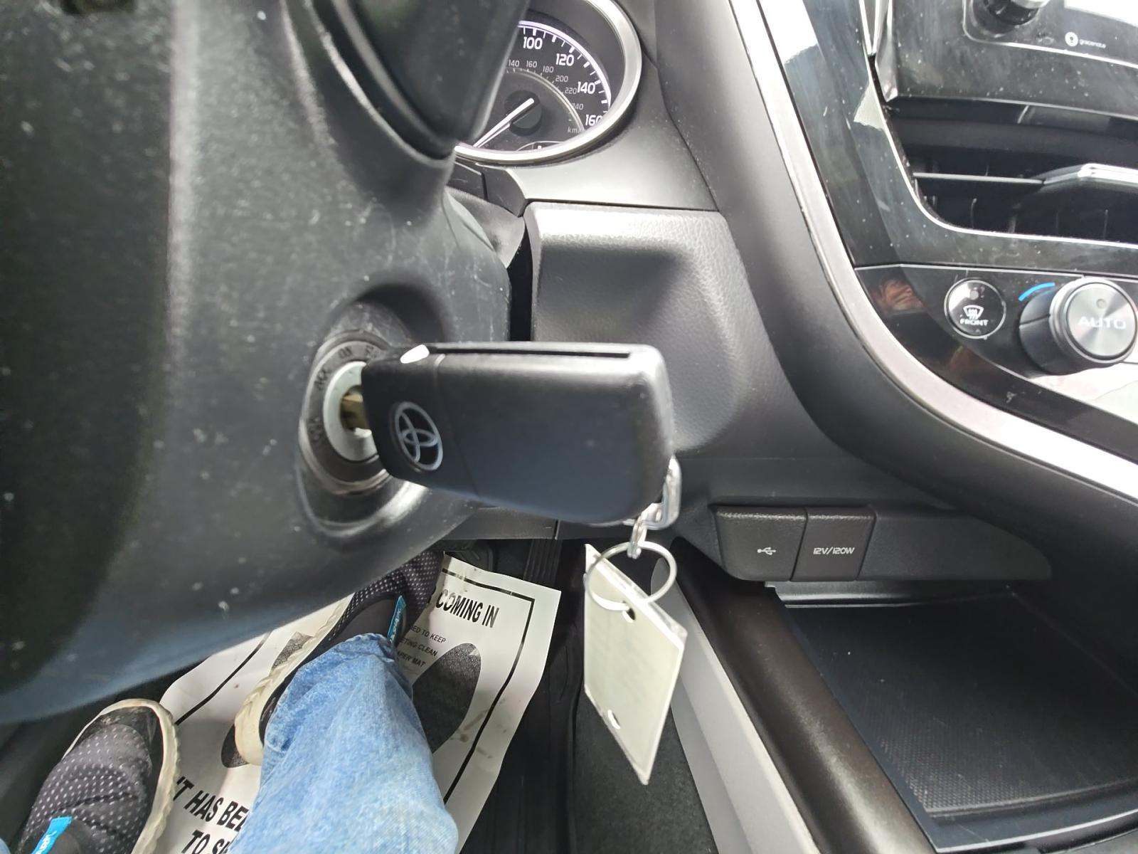 2024 Toyota Camry LE FWD