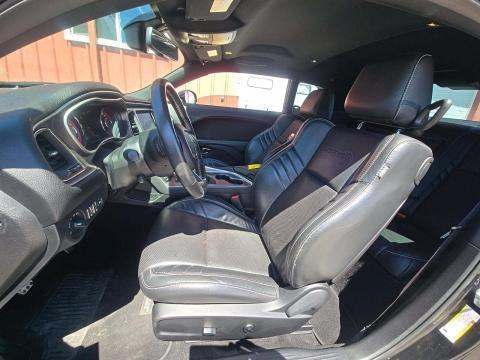 DODGE SRT HELLCAT - 2