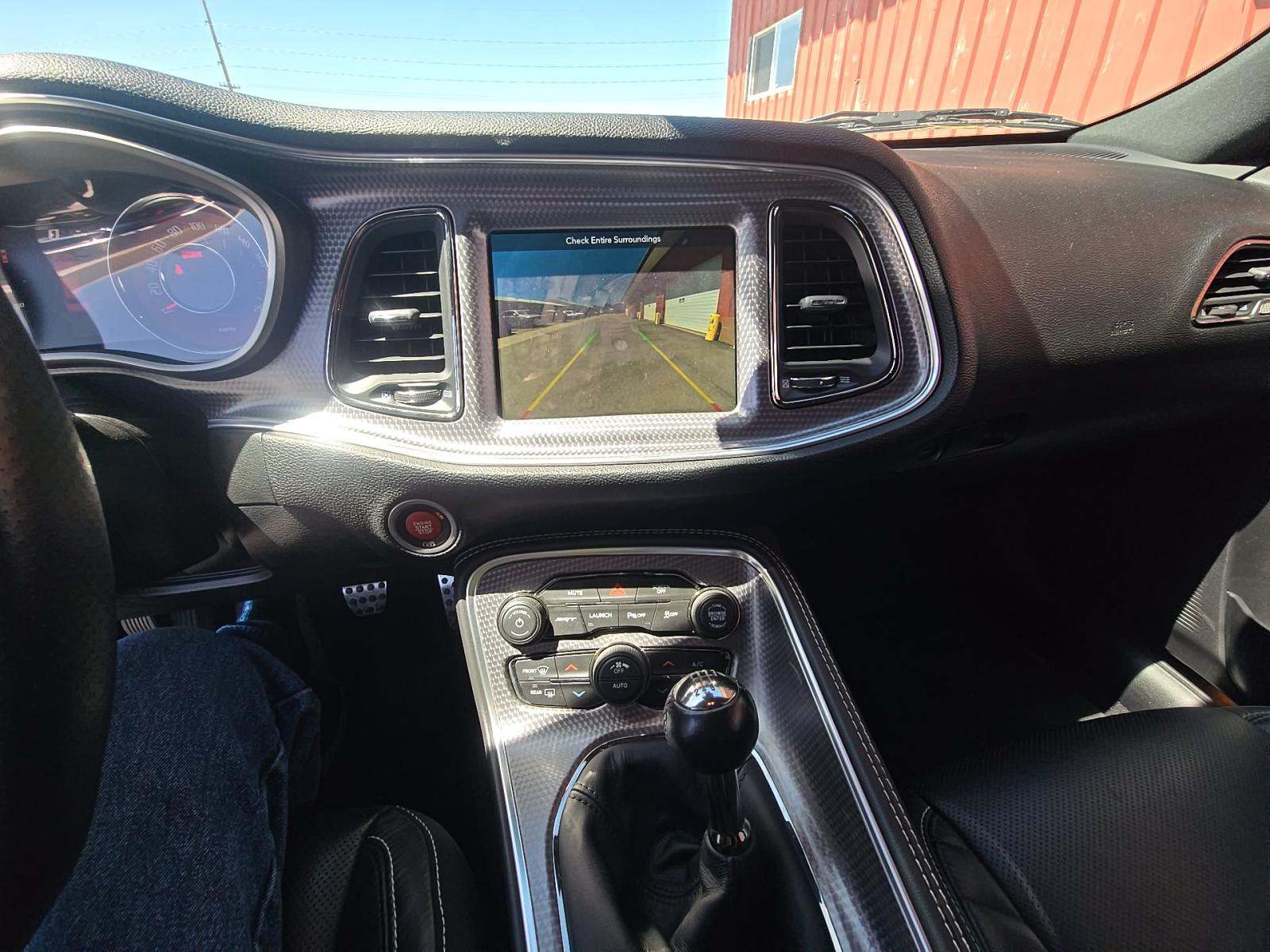 DODGE SRT HELLCAT - 6