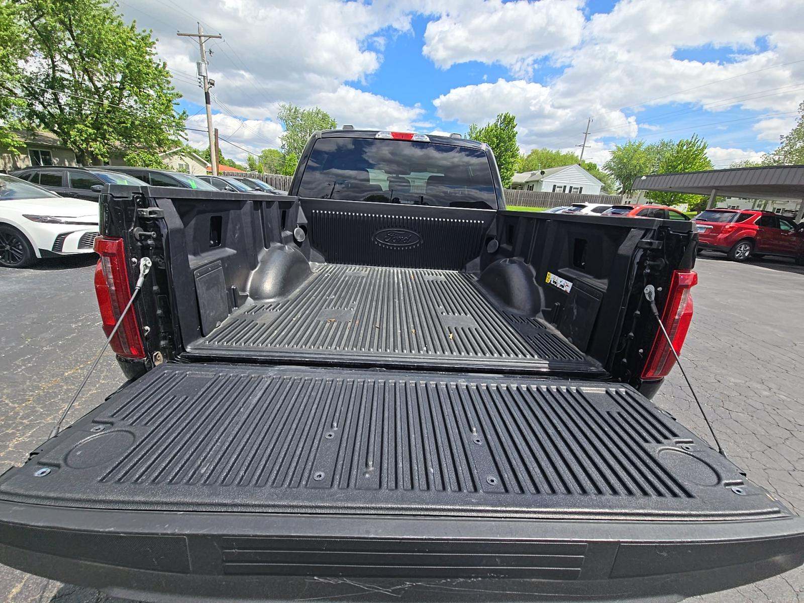 2025 Ford F-150 XLT AWD