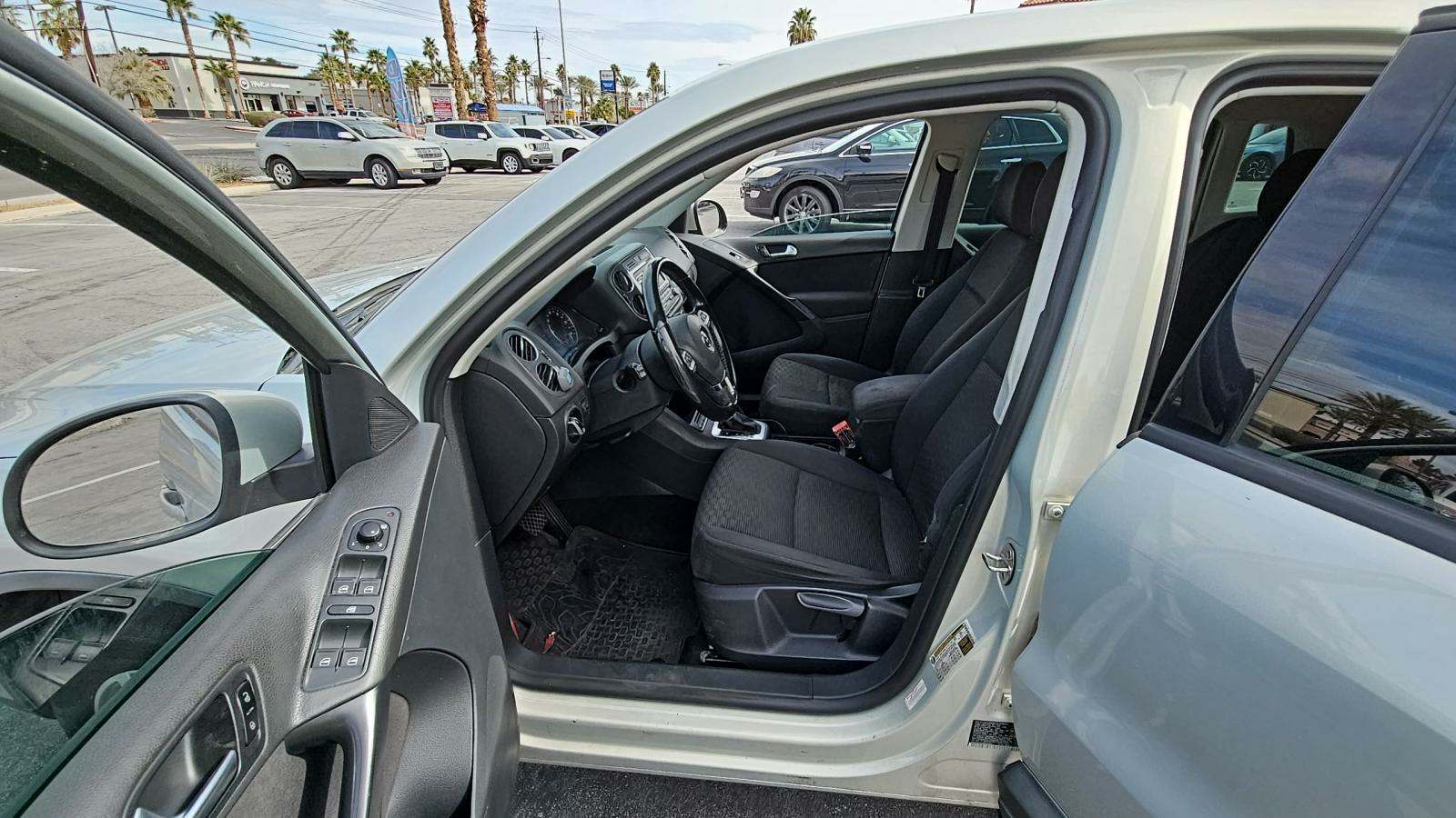 2013 Volkswagen Tiguan S FWD