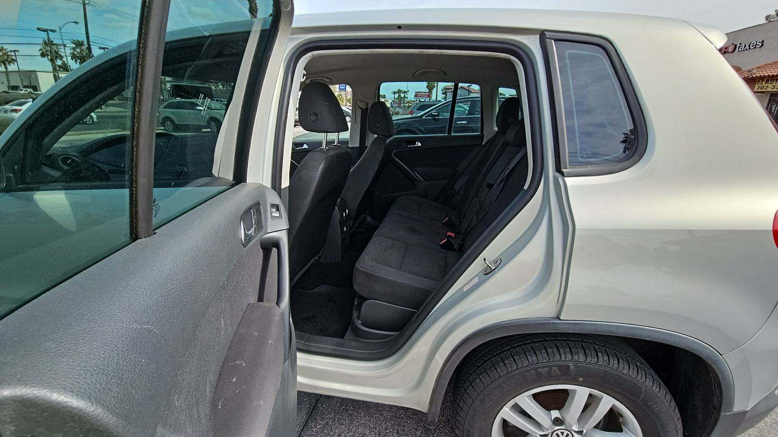 2013 Volkswagen Tiguan S FWD