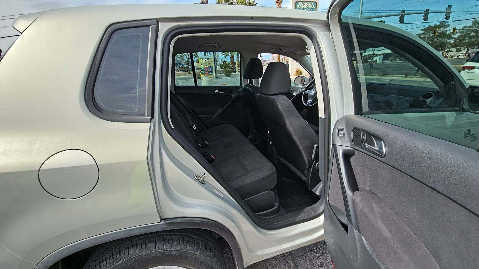 2013 Volkswagen Tiguan S FWD