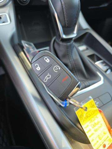 DODGE PLUG-IN HYBRID R/T PLUS - 8