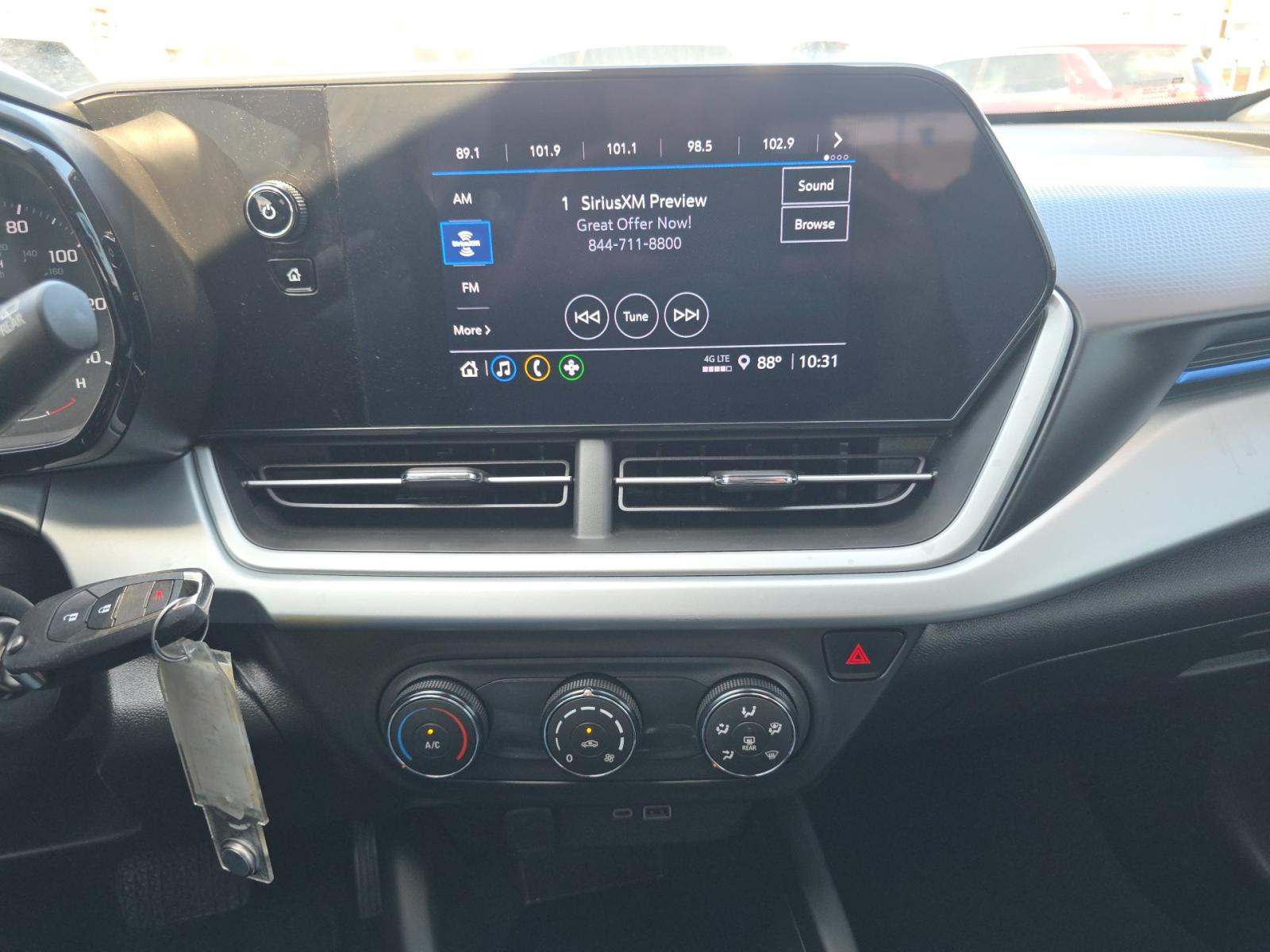 CHEVROLET TRAX - 6