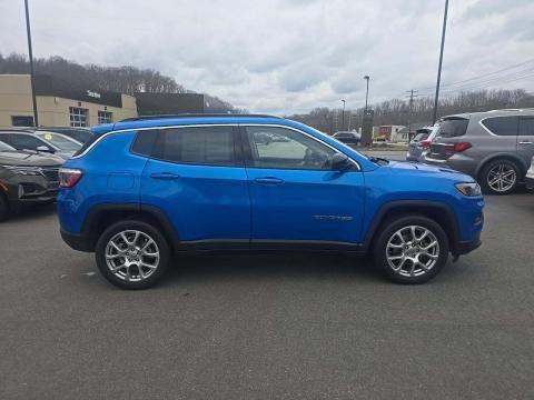 JEEP LATITUDE LUX - 4