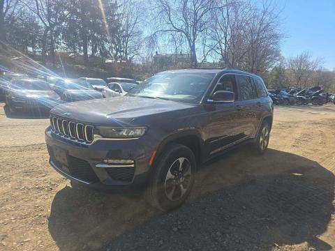 JEEP 4XE - 1