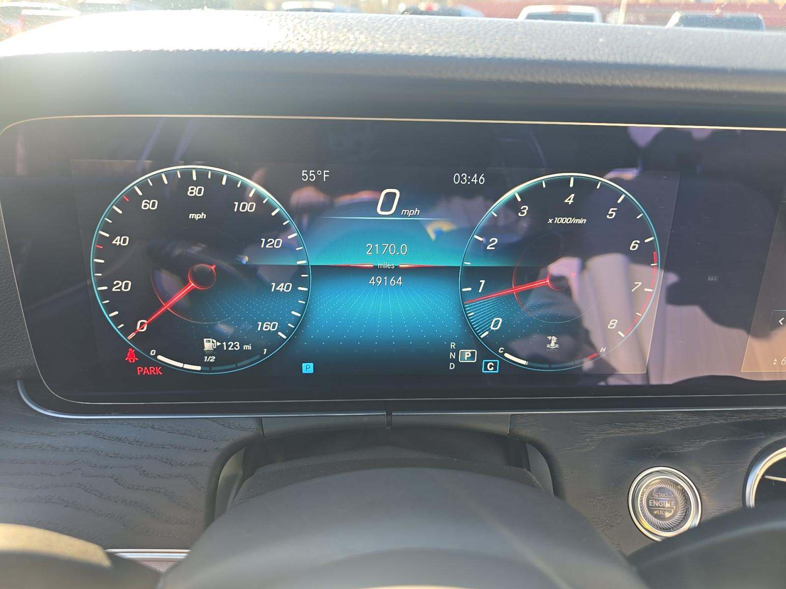 MERCEDES-BENZ E-CLASS - 9