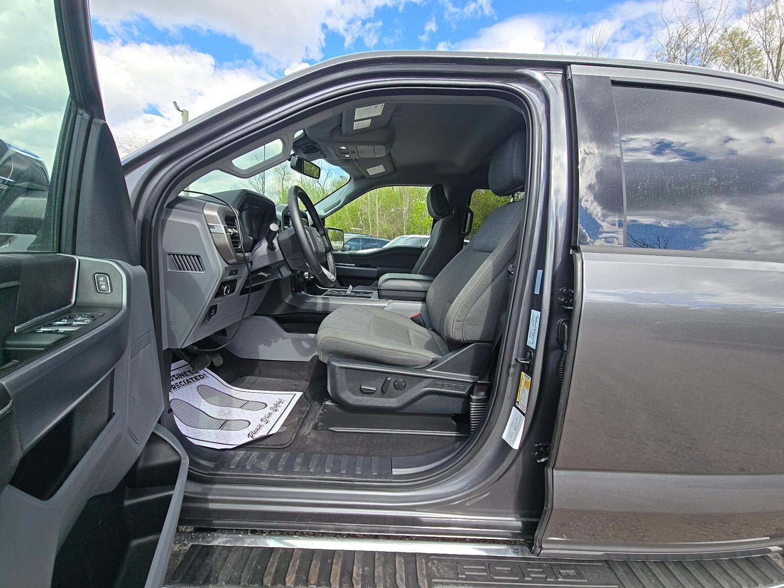 FORD F-150 - 2