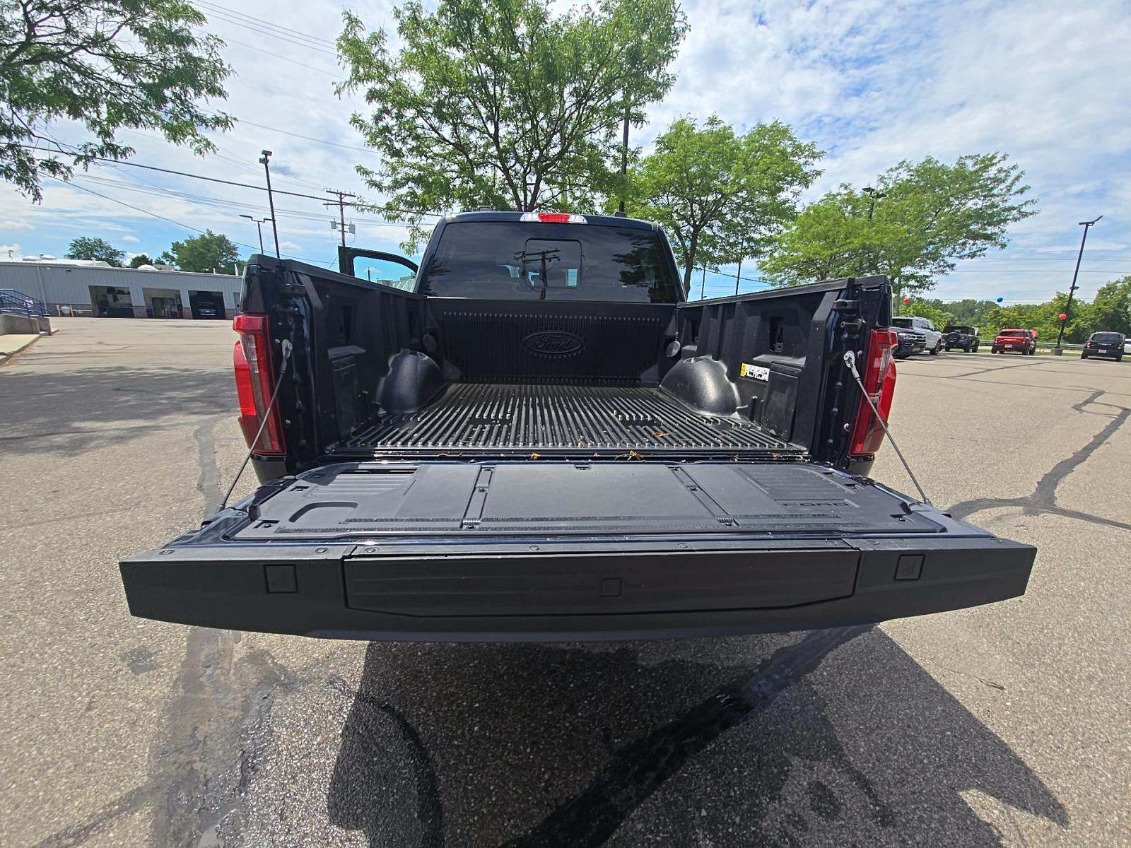 2024 Ford F-150 Hybrid XLT AWD