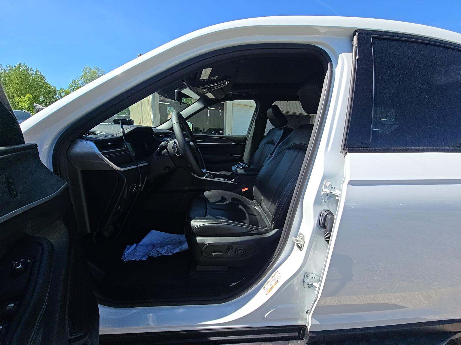 2024 Jeep Grand Cherokee L Limited AWD
