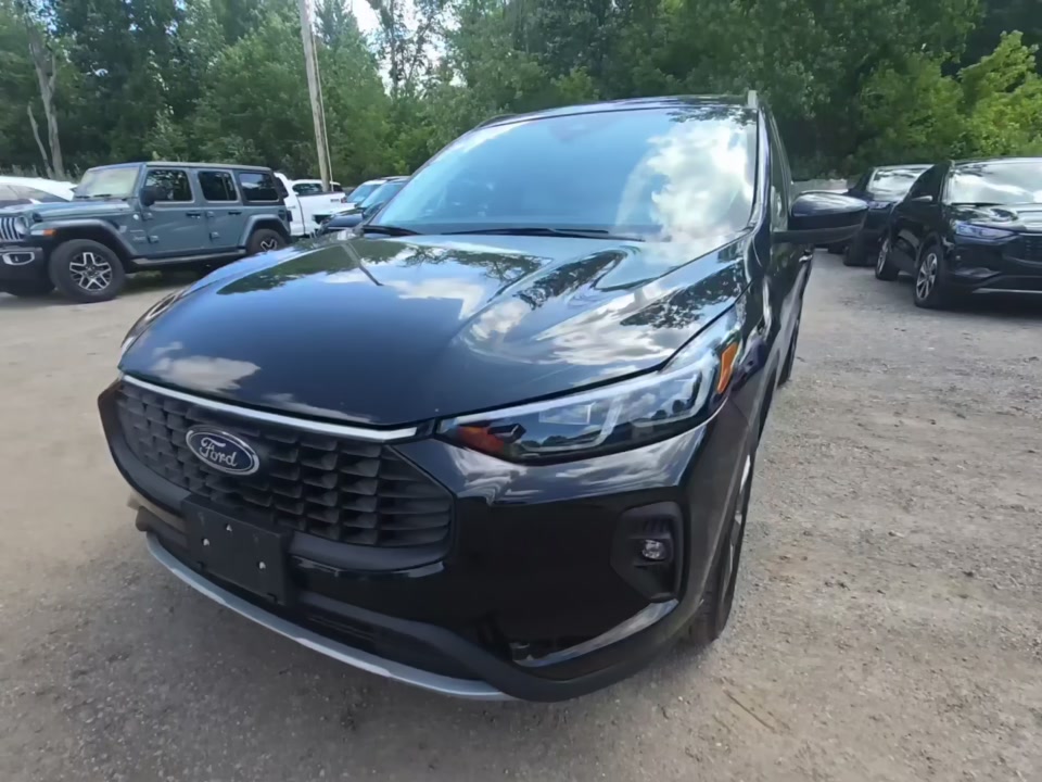 2025 Ford Escape Platinum AWD