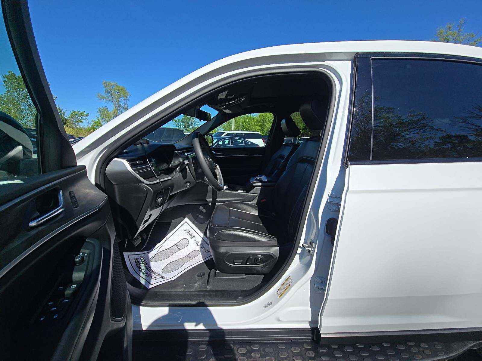 2024 Jeep Grand Cherokee L Limited AWD