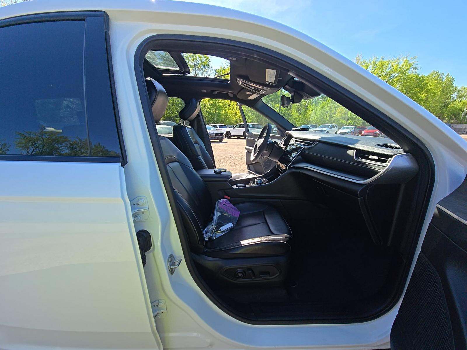 2024 Jeep Grand Cherokee L Limited AWD