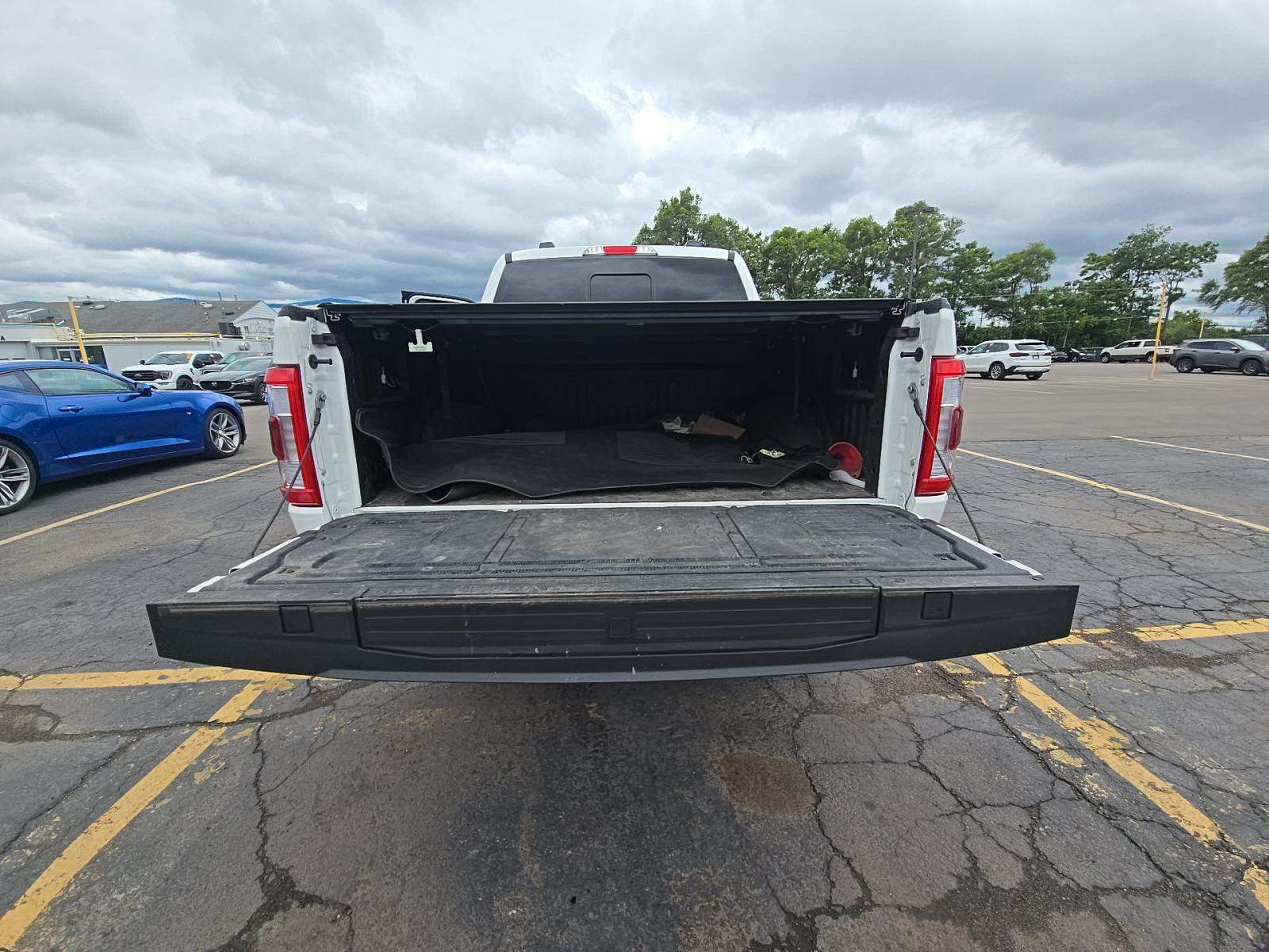 2023 Ford F-150 Lariat AWD