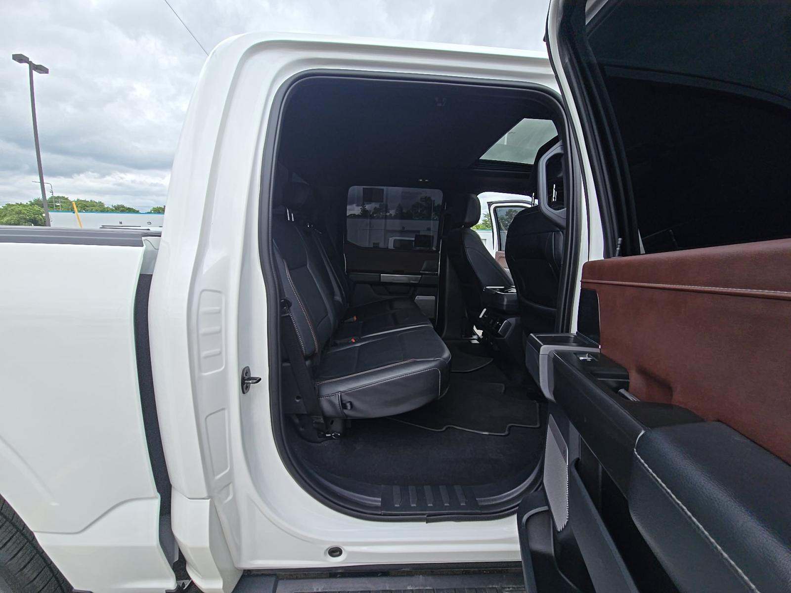 2023 Ford F-150 Lariat AWD