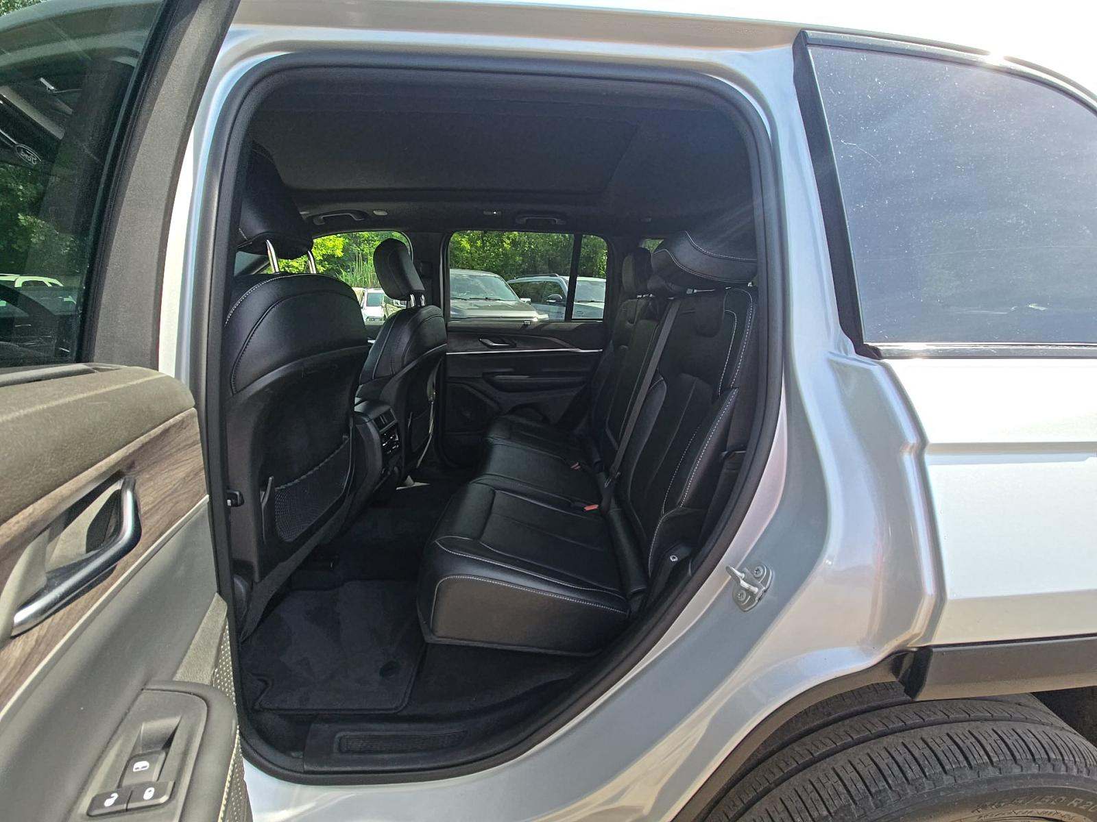 2024 Jeep Grand Cherokee Limited AWD