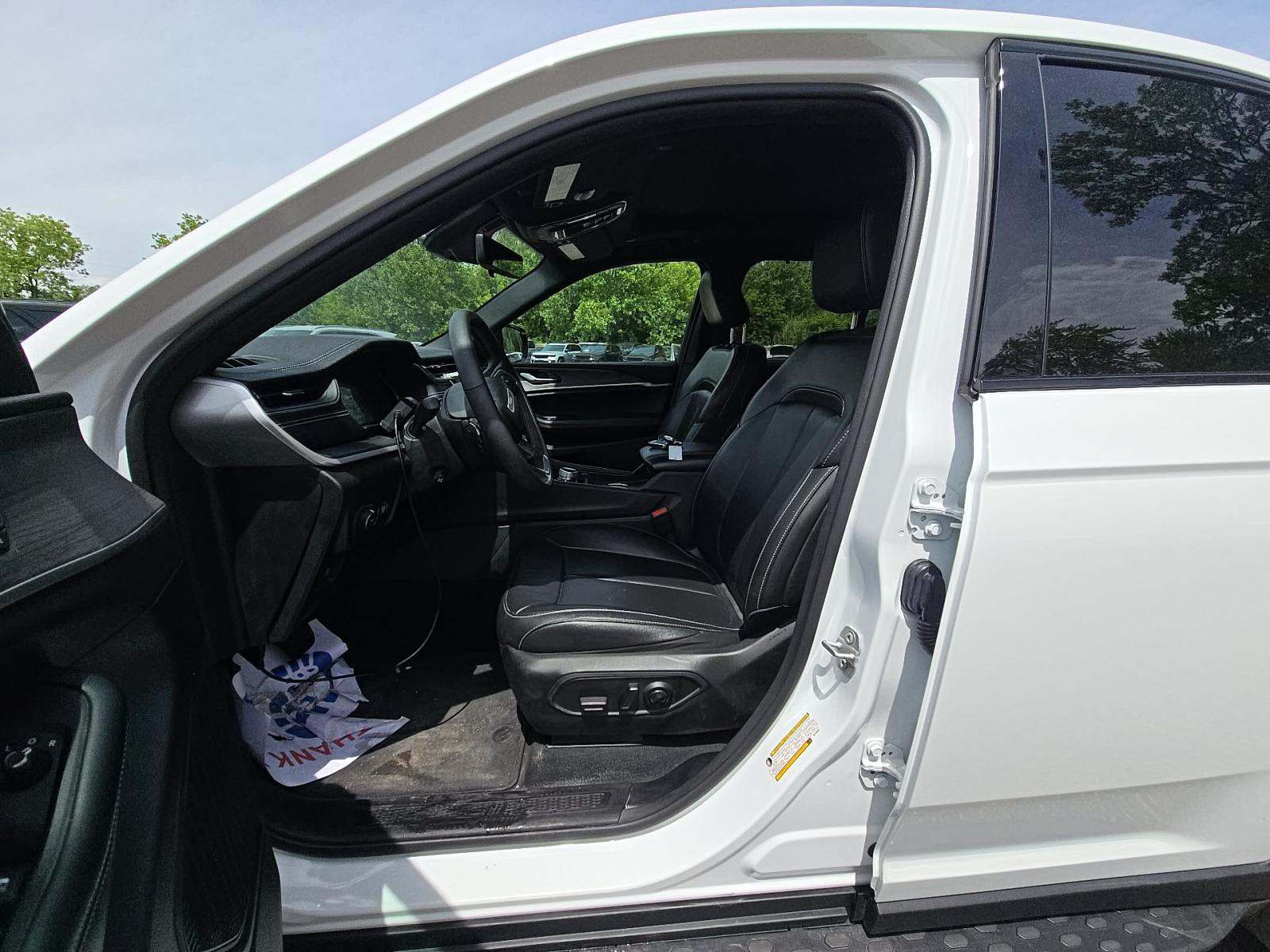 2024 Jeep Grand Cherokee Limited AWD
