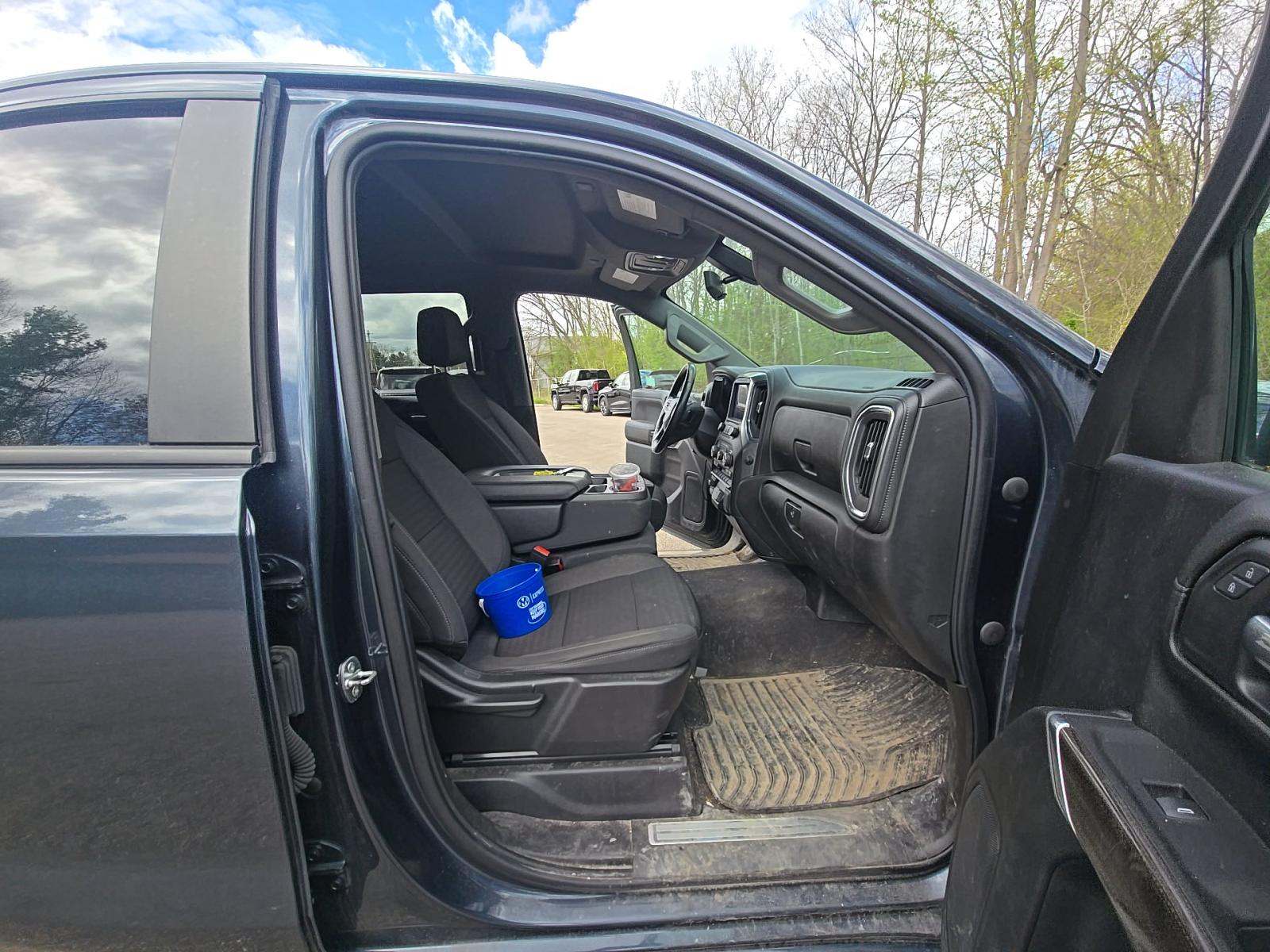 2021 Chevrolet Silverado 1500 LT AWD