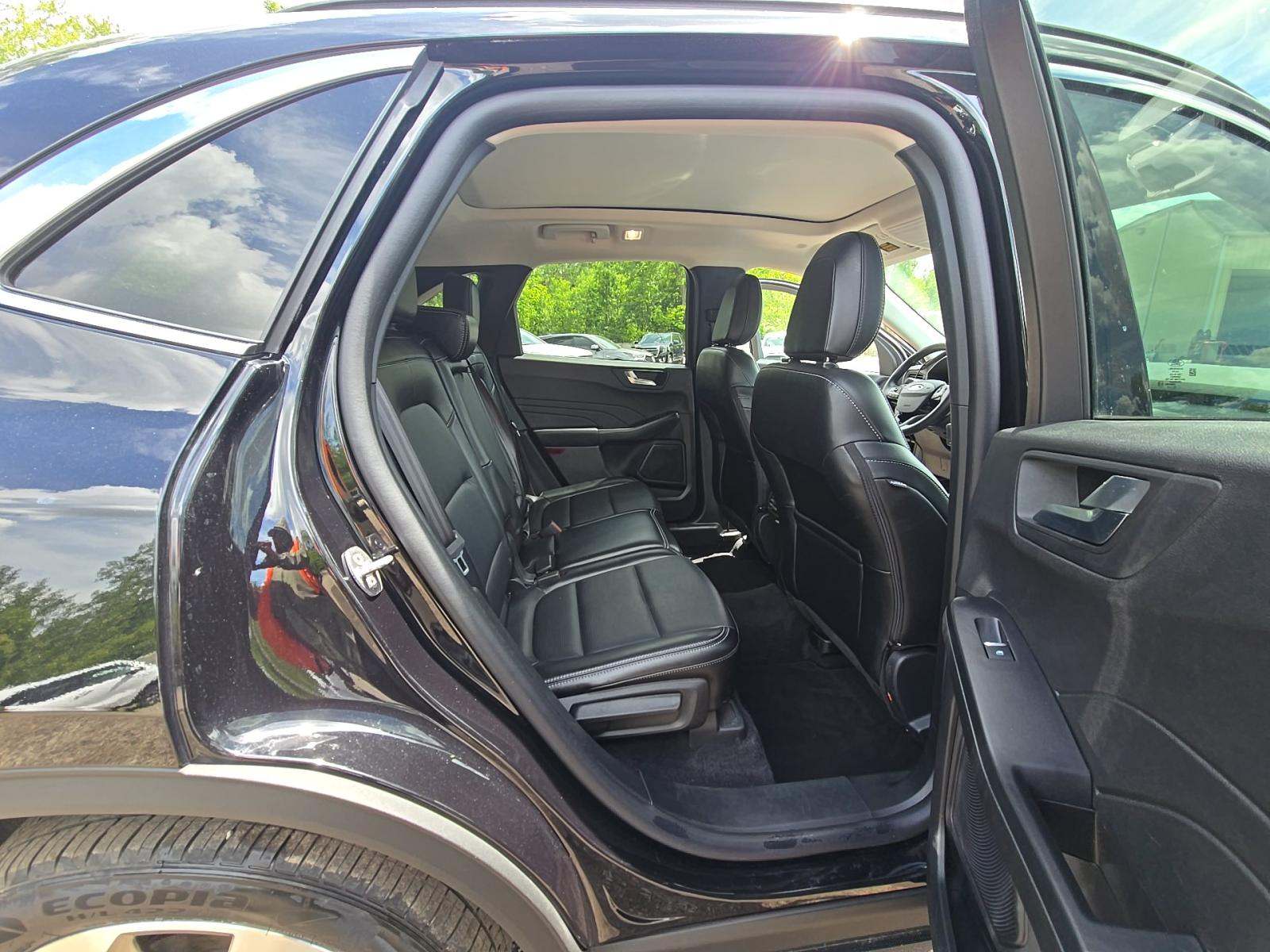 2025 Ford Escape Platinum AWD