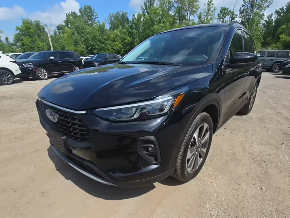 2025 Ford Escape Platinum AWD