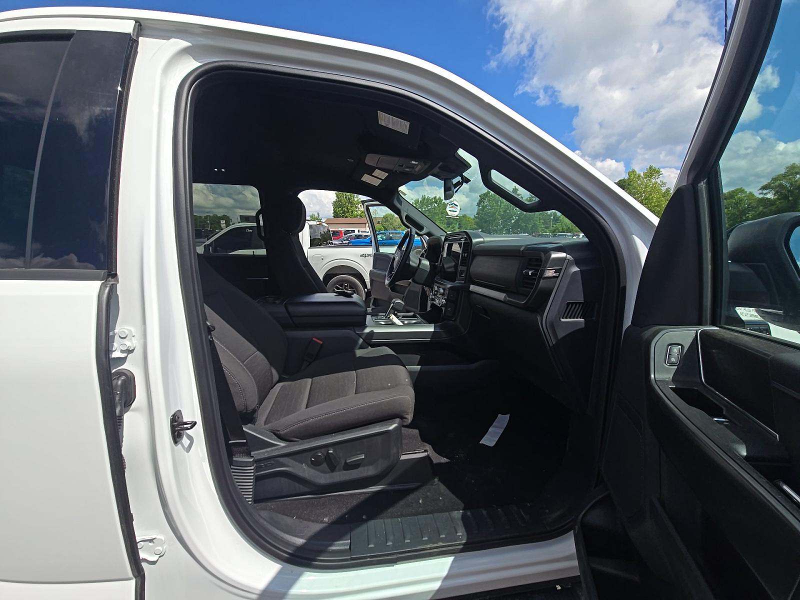 2024 Ford F-150 XLT AWD