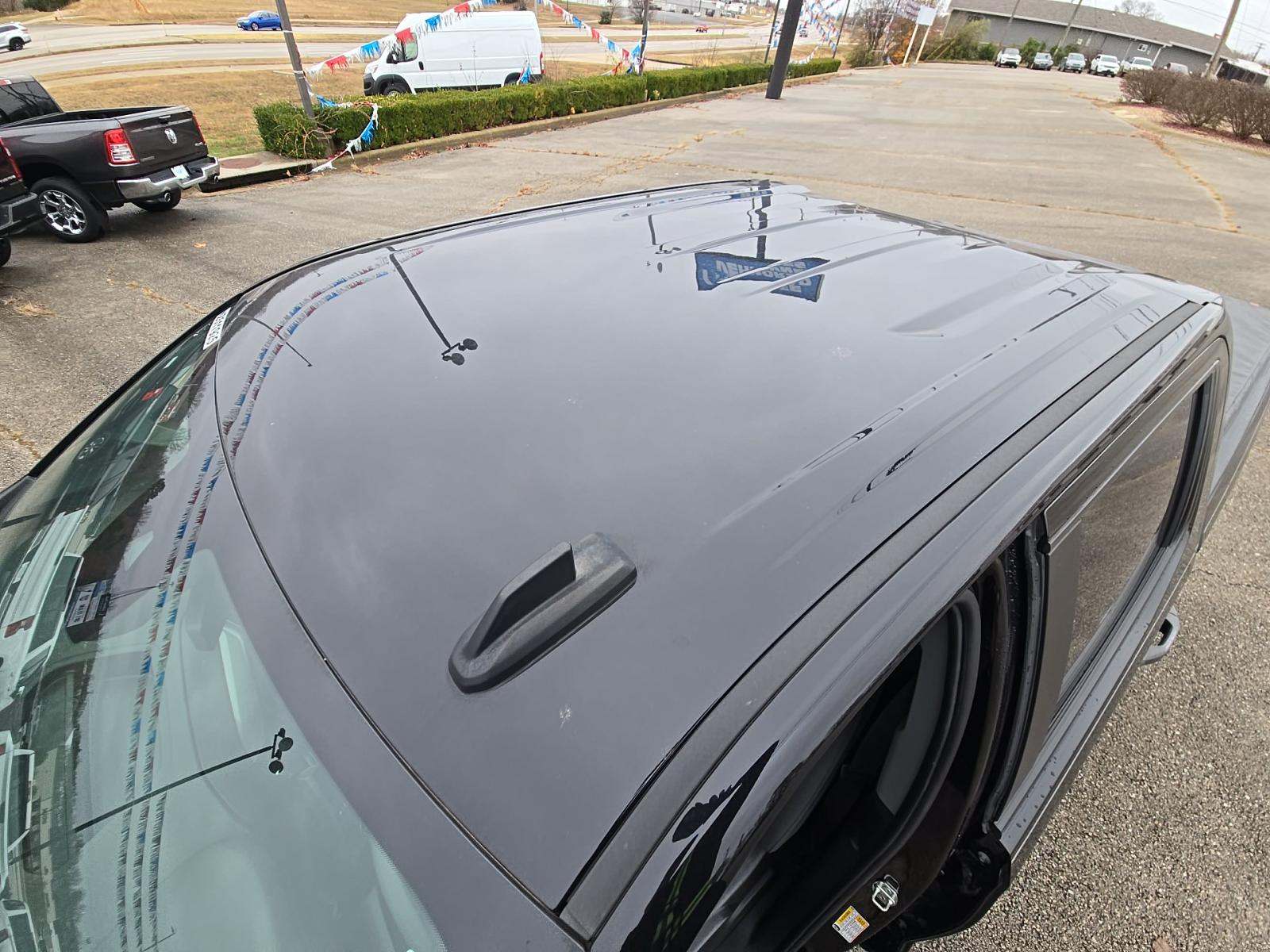 2022 Chevrolet Silverado 1500 Custom AWD