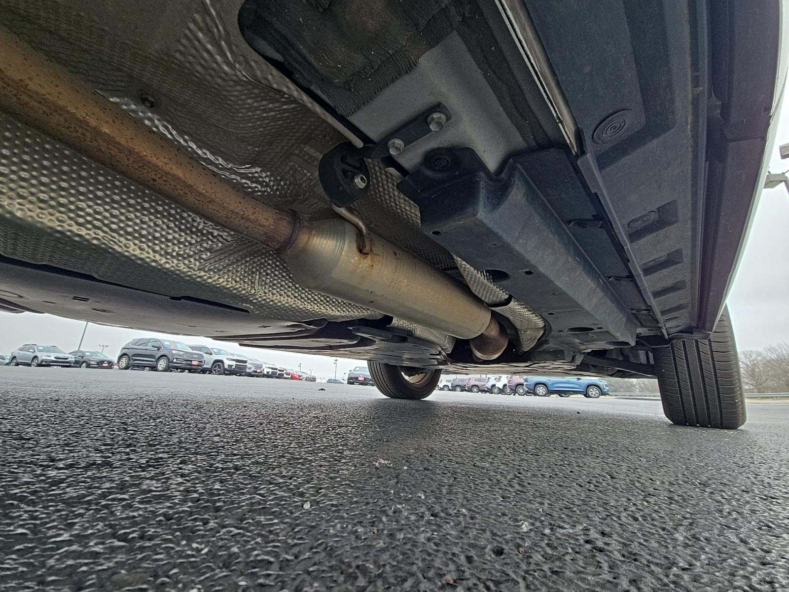 2022 Toyota RAV4 Hybrid XLE Premium AWD