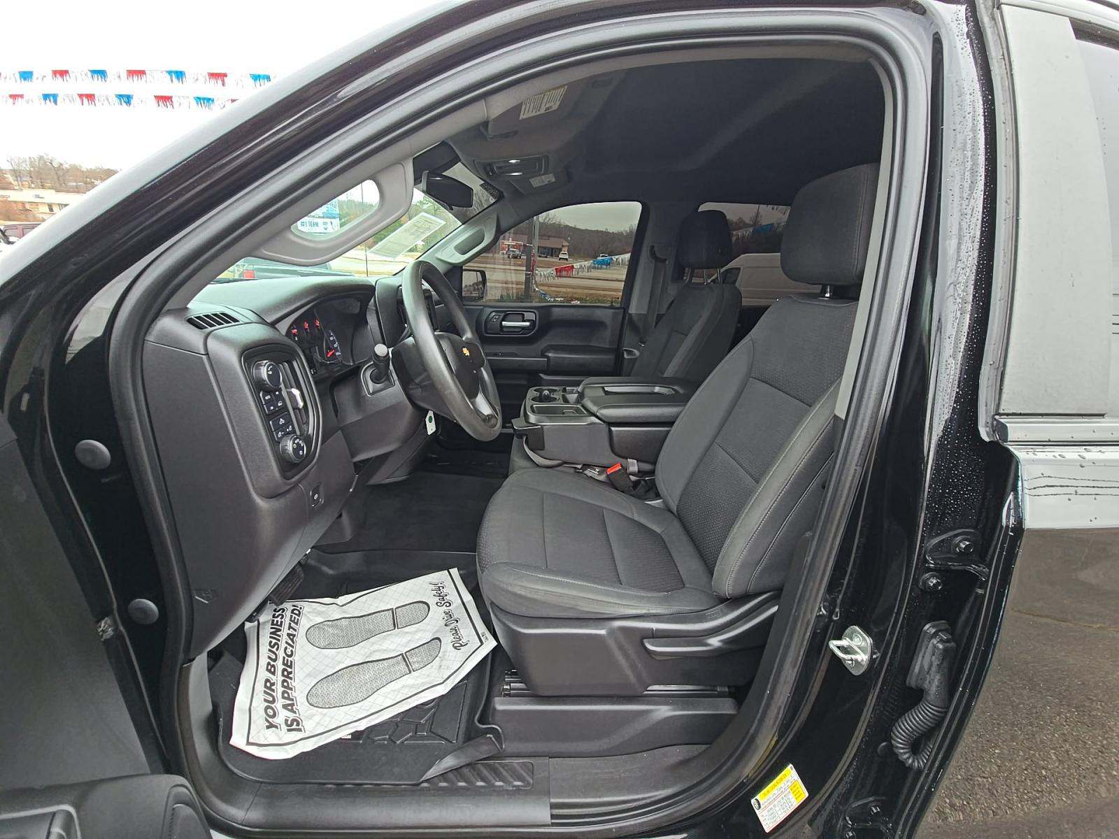 2021 Chevrolet Silverado 1500 Custom AWD