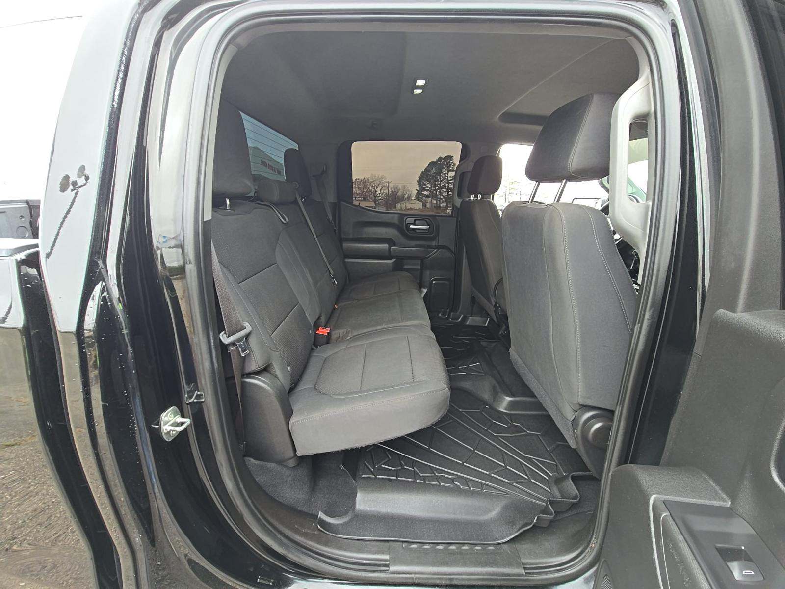 2021 Chevrolet Silverado 1500 Custom AWD