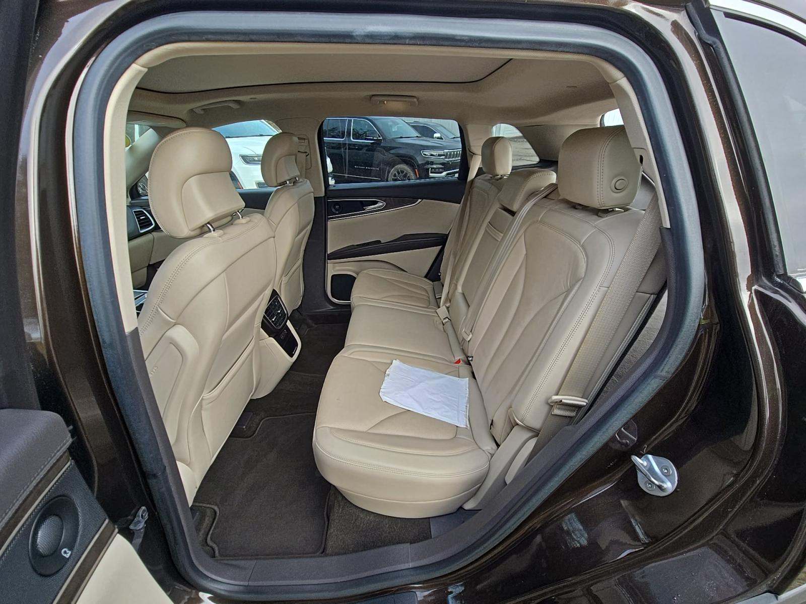 2019 Lincoln Nautilus Reserve AWD