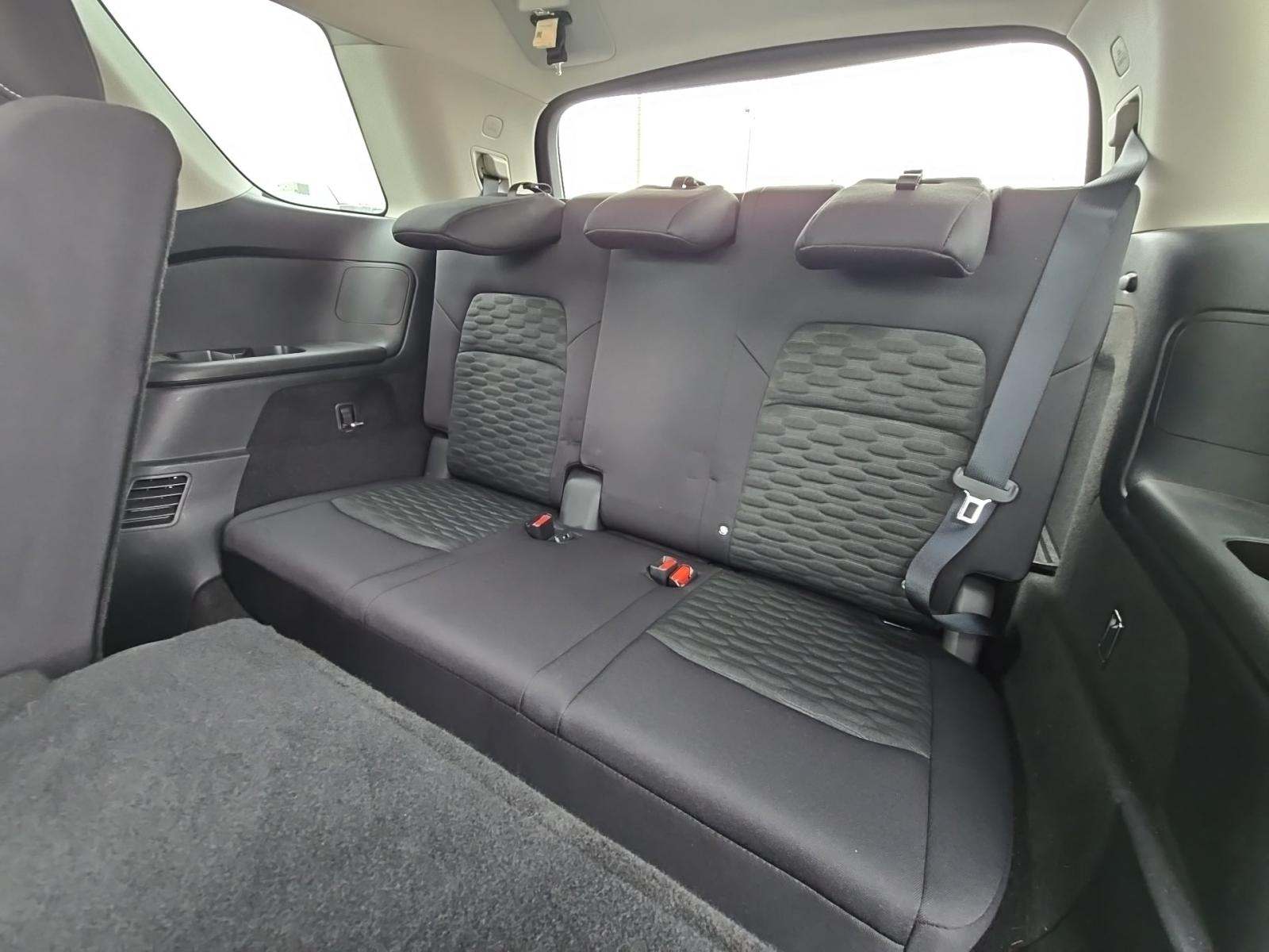 2022 Nissan Pathfinder S FWD