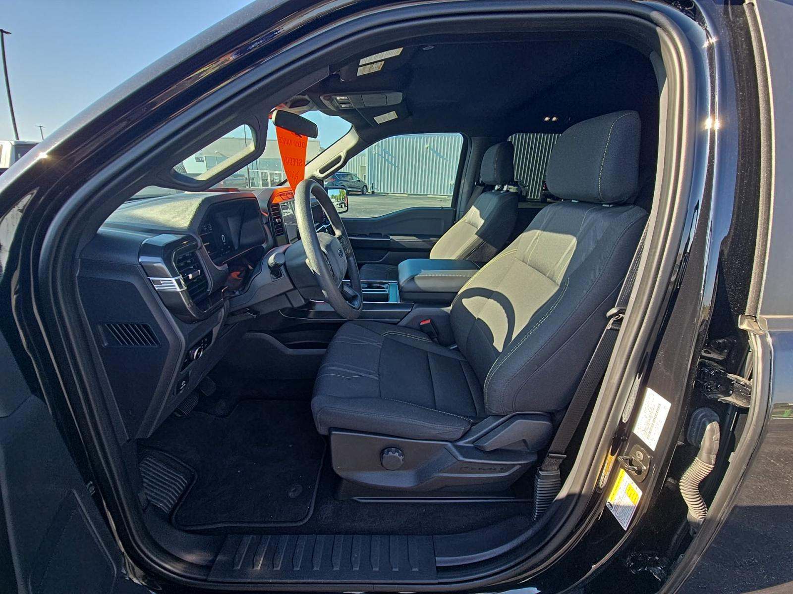 2024 Ford F-150 STX AWD