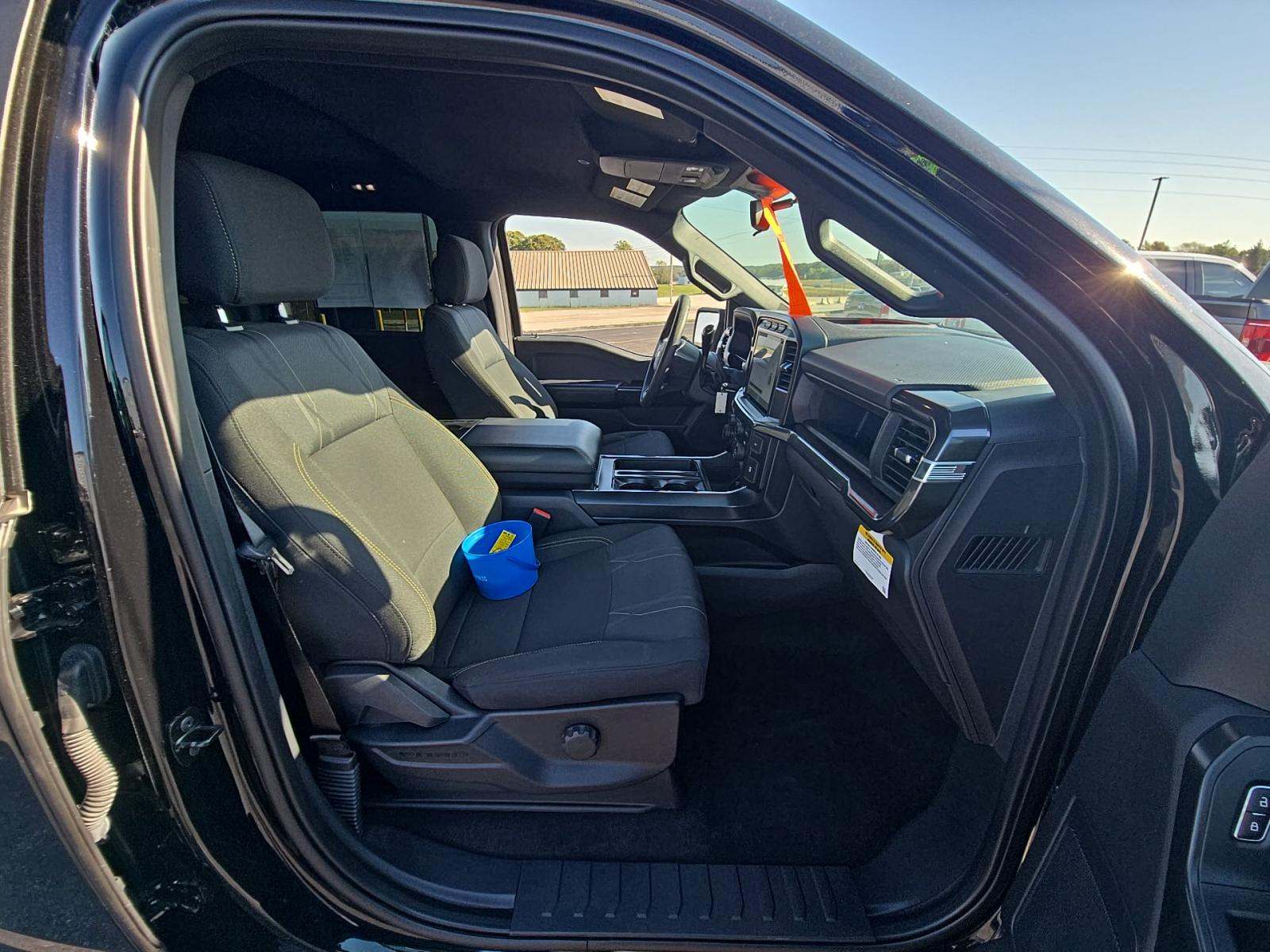 2024 Ford F-150 STX AWD