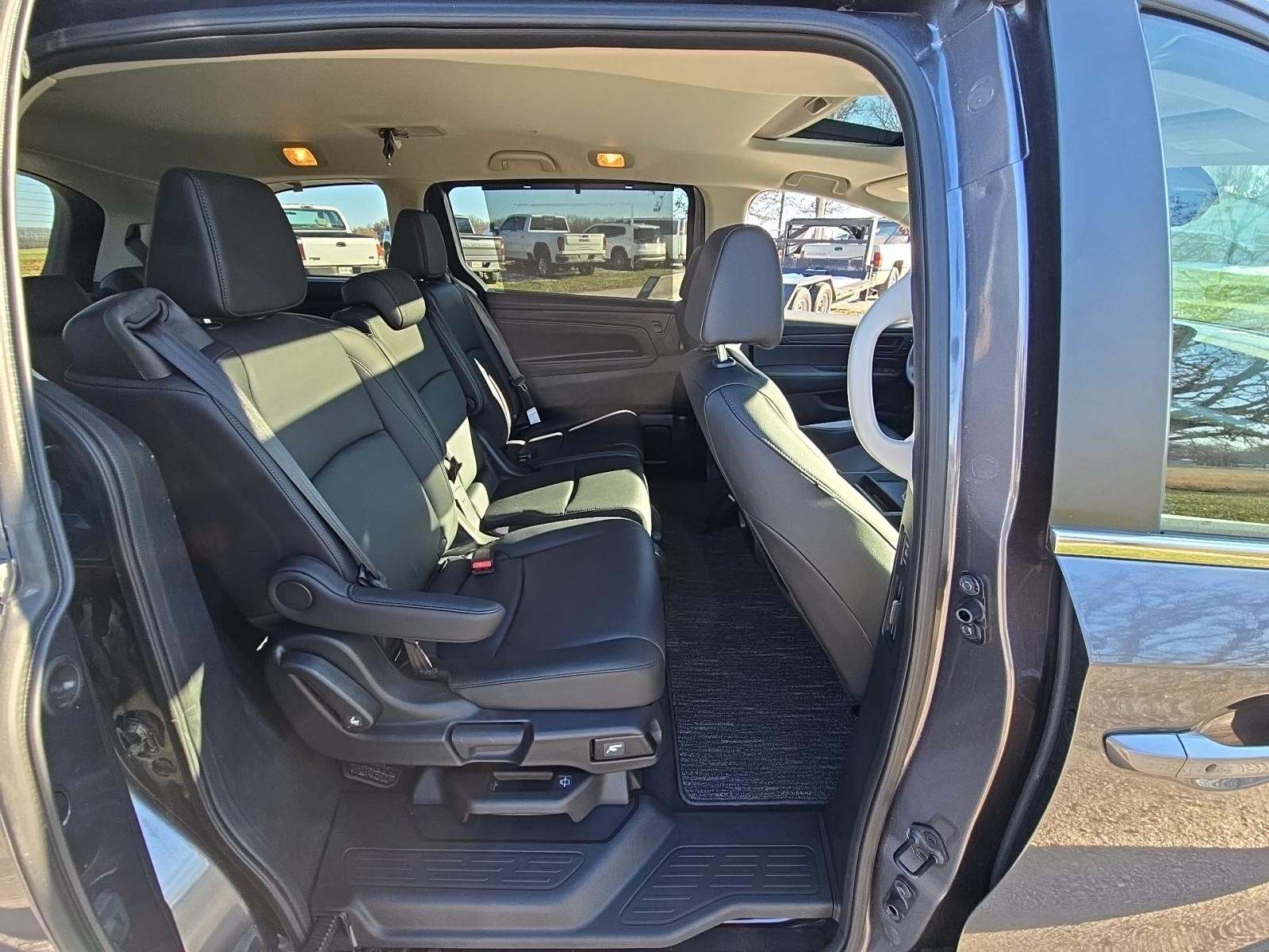 2025 Honda Odyssey EX-L FWD