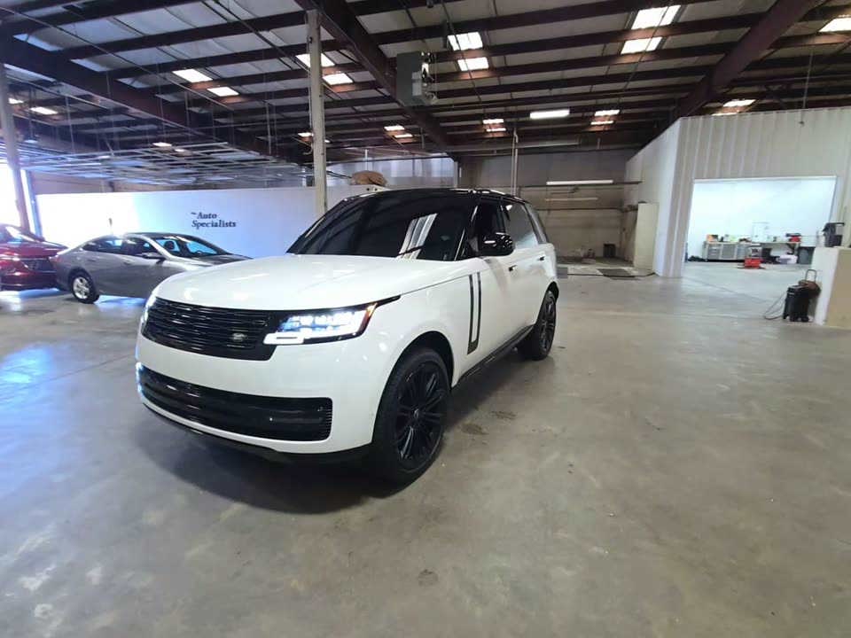 2024 Land Rover Range Rover SE AWD