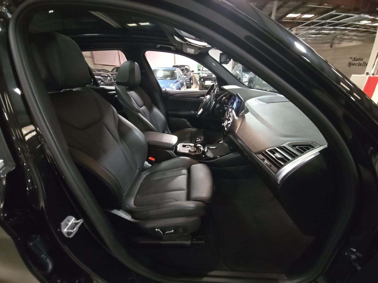 2024 BMW X3 sDrive30i RWD