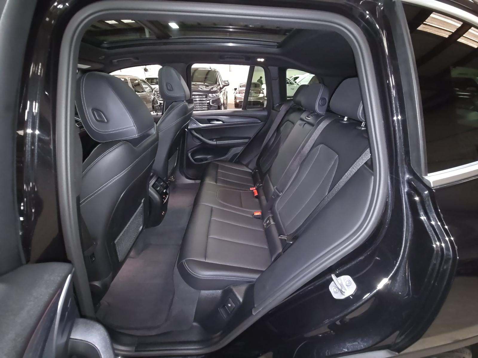 2024 BMW X3 sDrive30i RWD