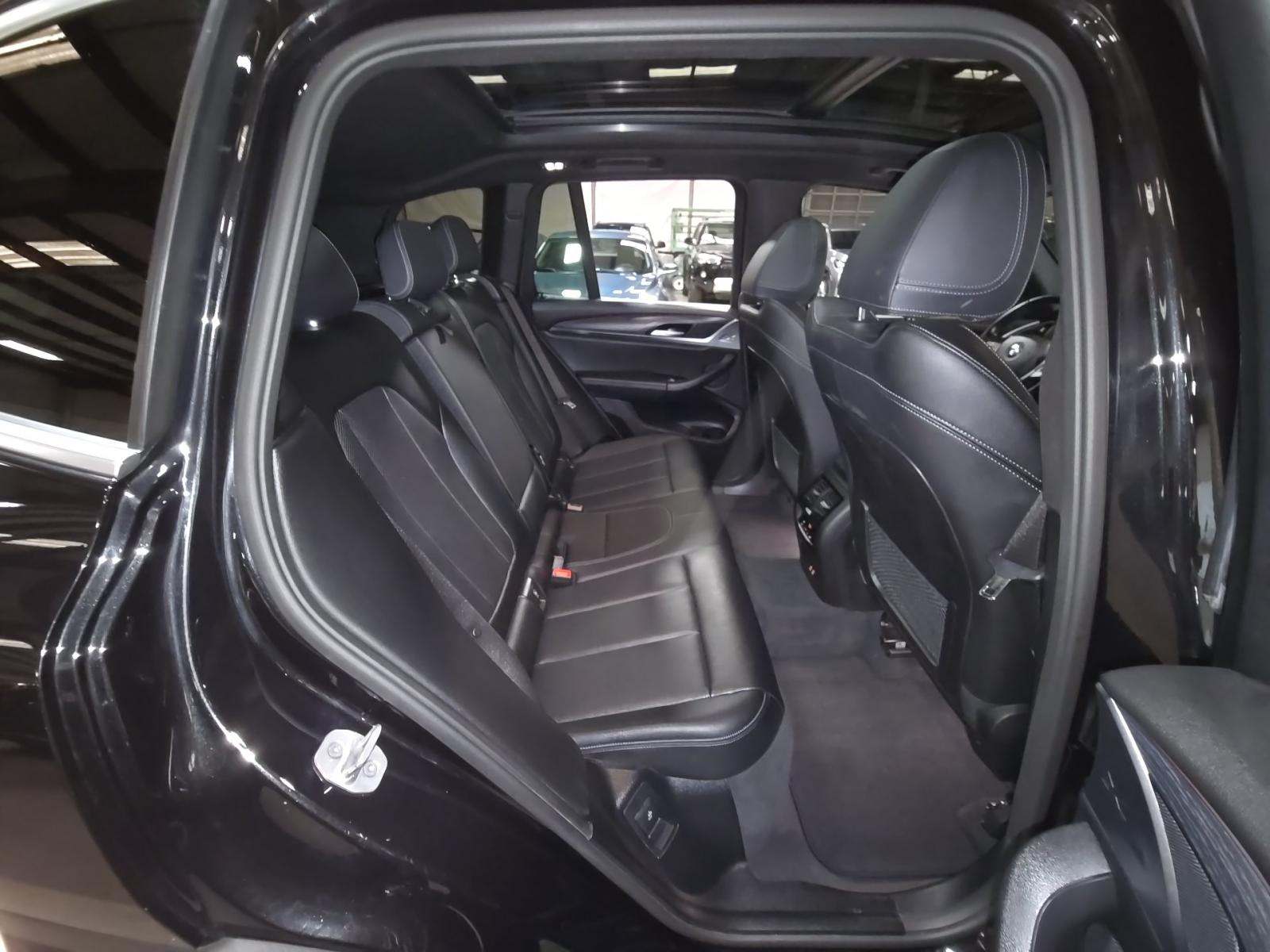 2024 BMW X3 sDrive30i RWD